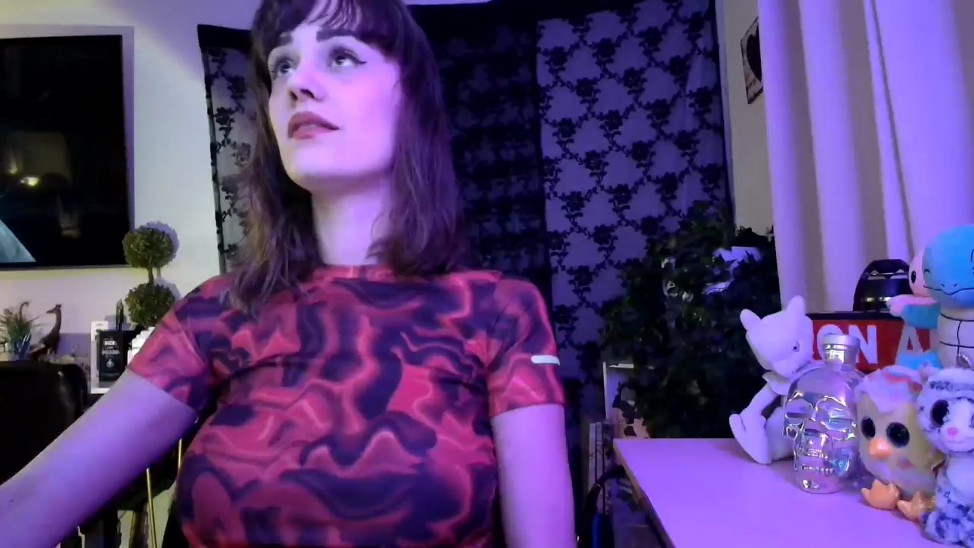 Gallery image thumbnail from HeidiKlumsy's myfreecams stream on, 01/09/2025, 03:20 image 12 of 20