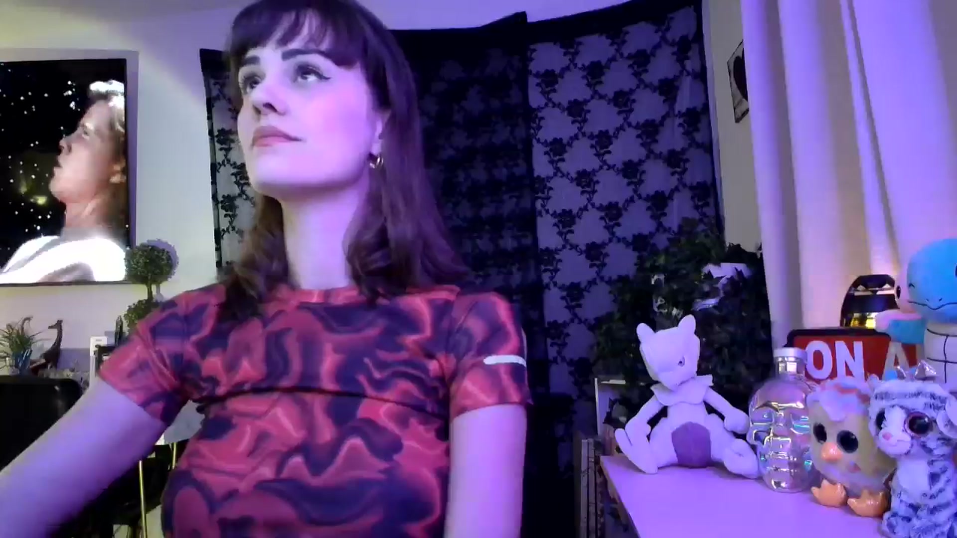 Gallery image thumbnail from HeidiKlumsy's myfreecams stream on, 01/09/2025, 03:50 image 2 of 20