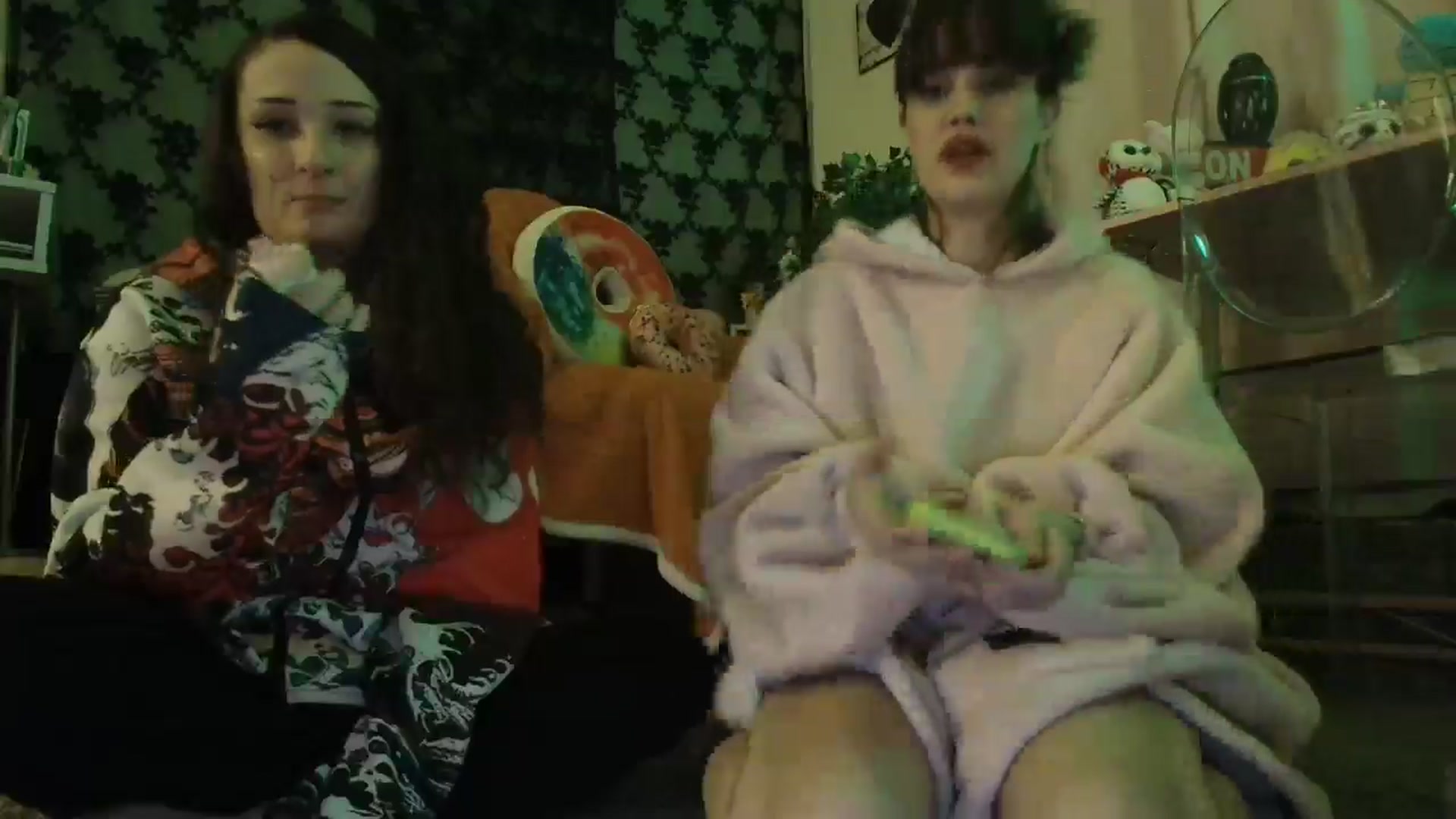 Gallery image thumbnail from HeidiKlumsy's myfreecams stream on, 01/13/2025, 08:45 image 19 of 20