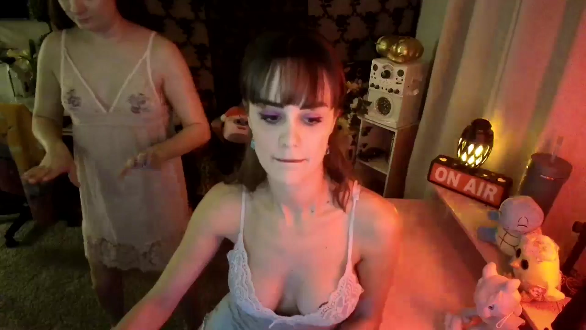 Gallery image thumbnail from HeidiKlumsy's myfreecams stream on, 01/14/2025, 07:27 image 10 of 20