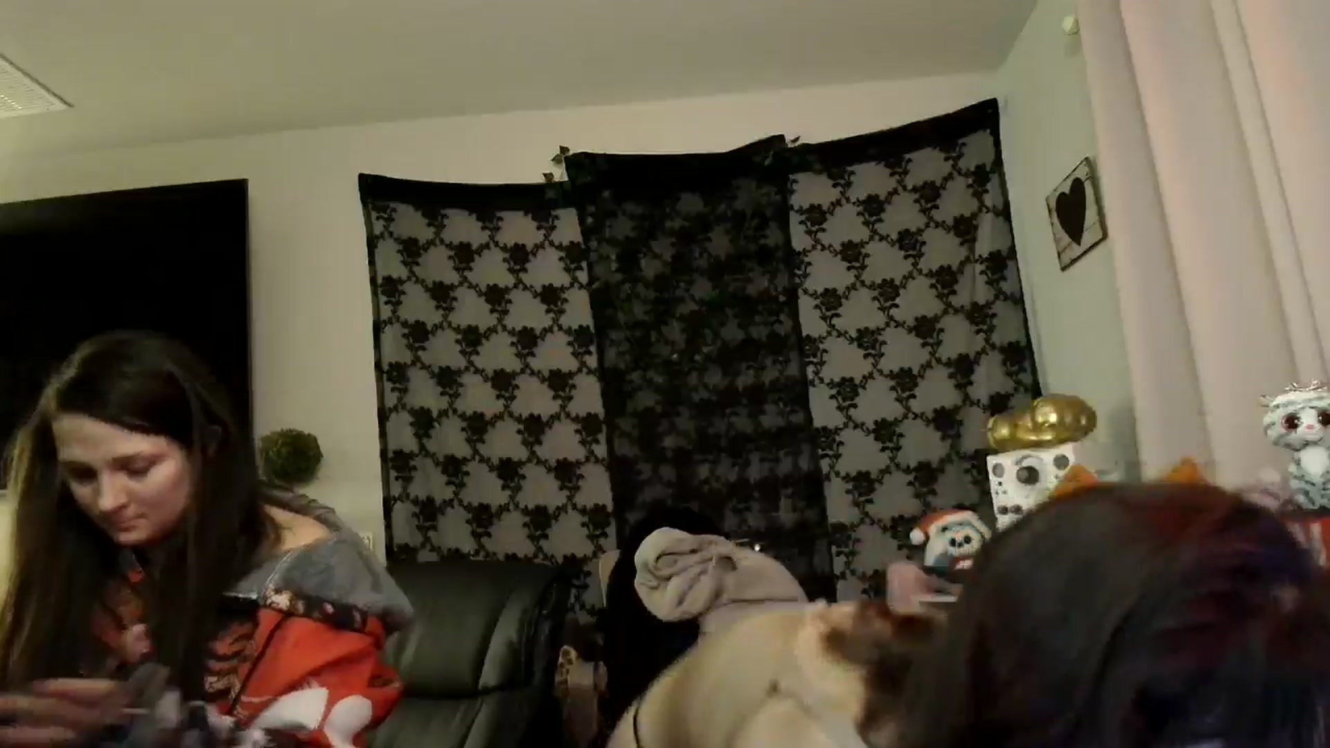 Gallery image thumbnail from HeidiKlumsy's myfreecams stream on, 01/15/2025, 10:02 image 2 of 20