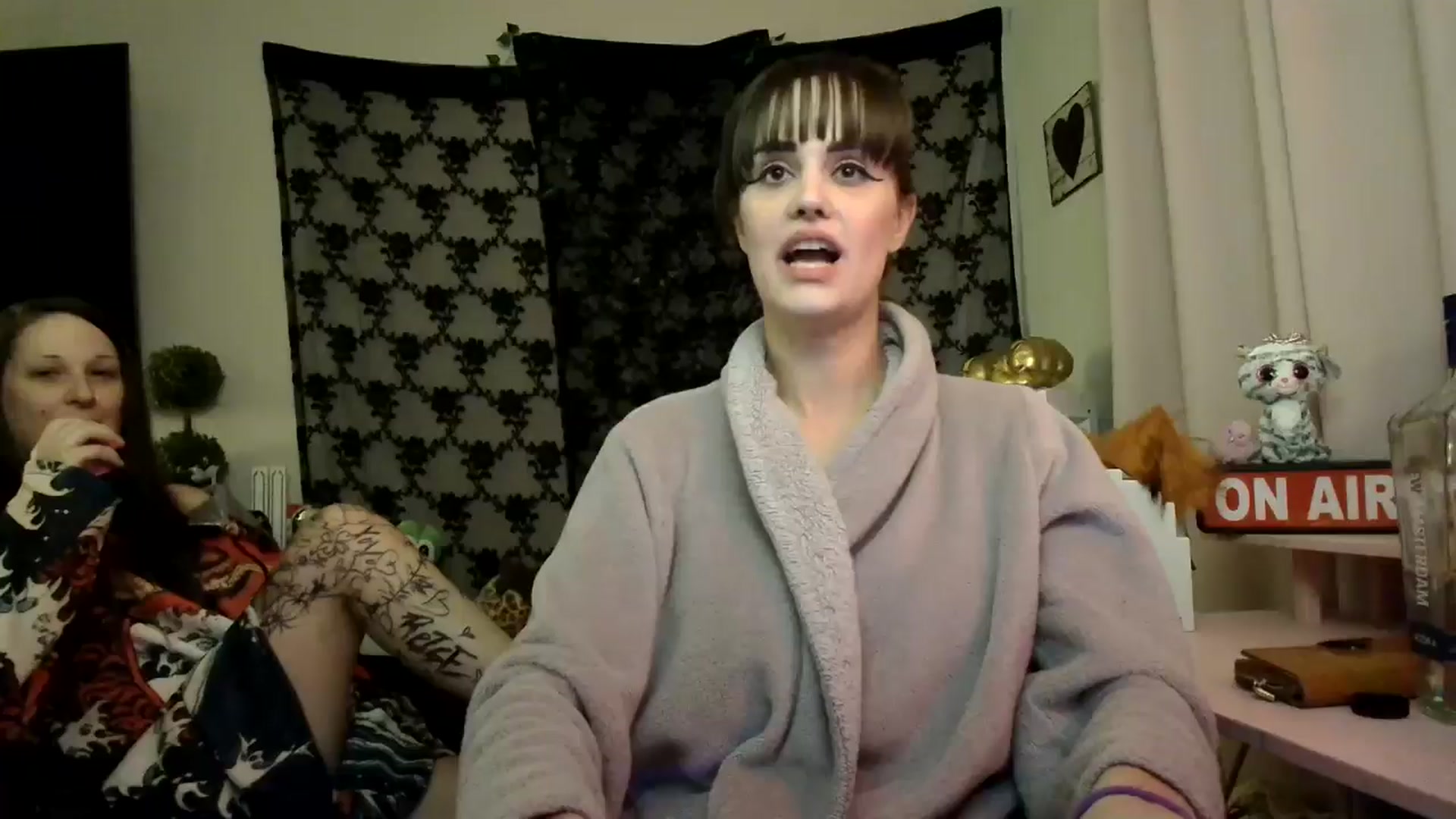 Gallery image thumbnail from HeidiKlumsy's myfreecams stream on, 01/15/2025, 10:02 image 1 of 20