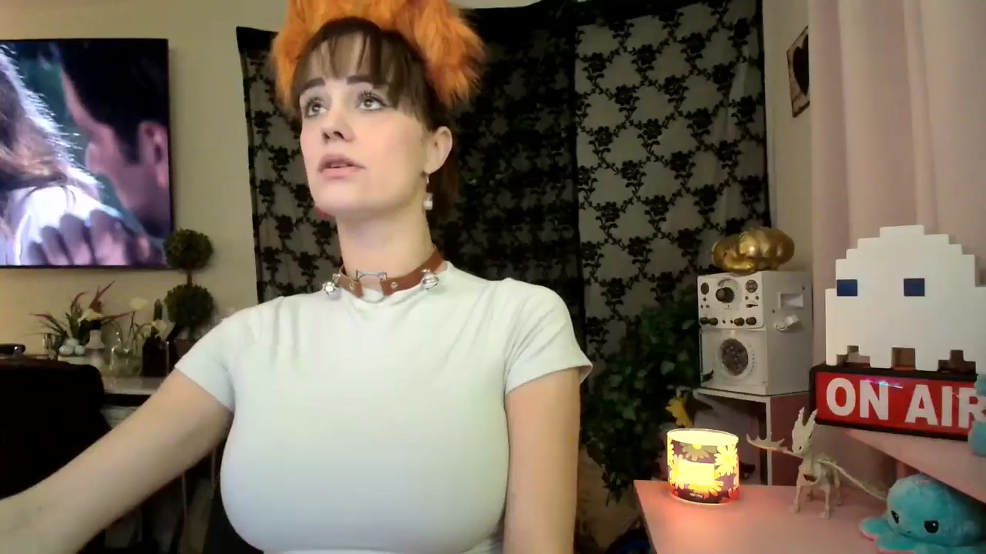 Gallery image thumbnail from HeidiKlumsy's myfreecams stream on, 01/18/2025, 02:27 image 8 of 20