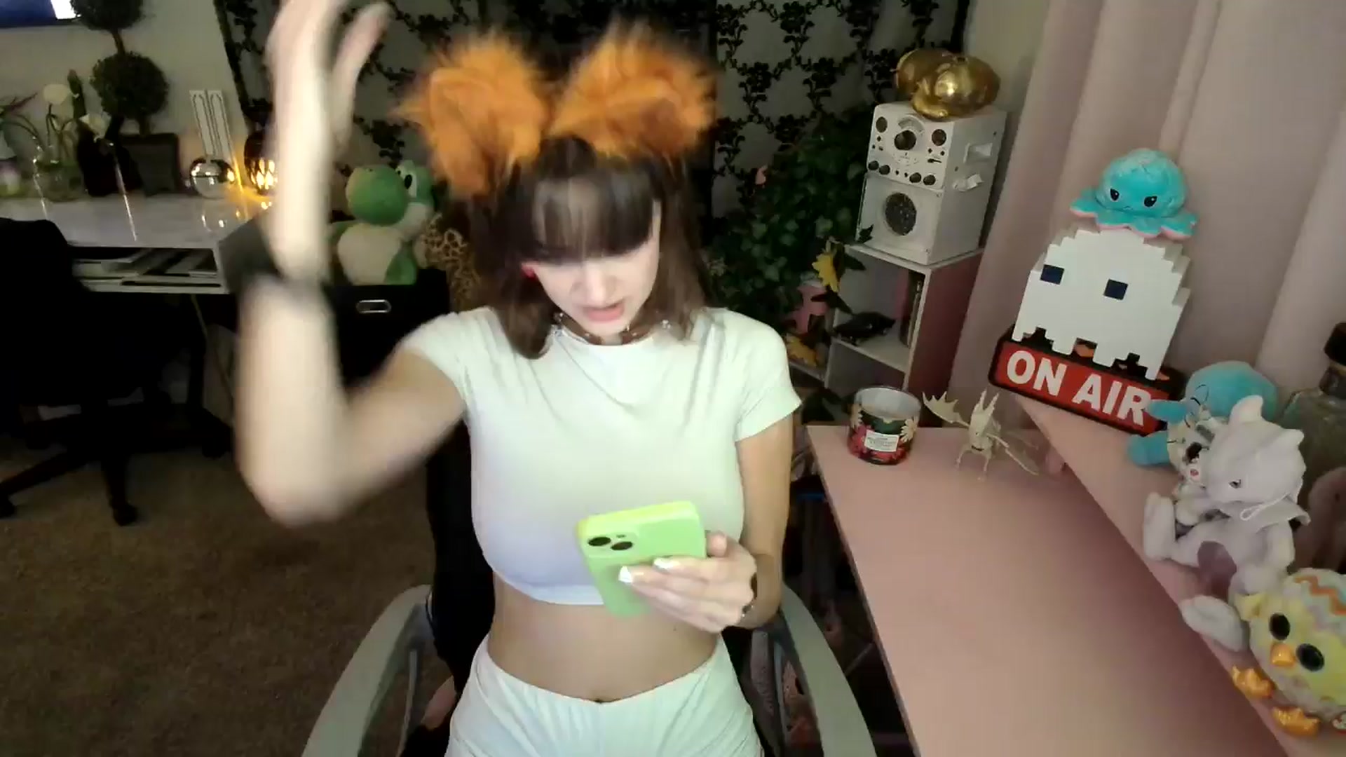 Gallery image thumbnail from HeidiKlumsy's myfreecams stream on, 01/18/2025, 02:27 image 1 of 20
