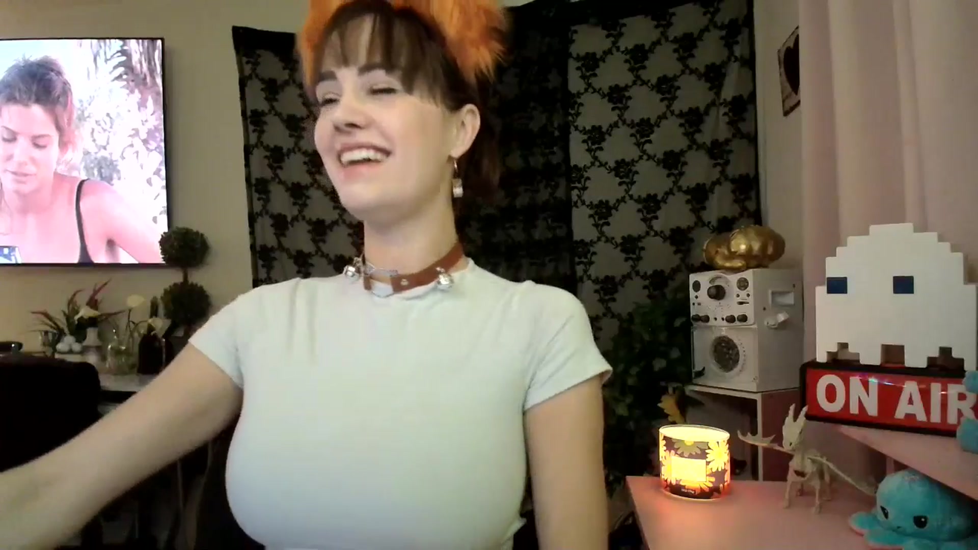 Gallery image thumbnail from HeidiKlumsy's myfreecams stream on, 01/18/2025, 02:27 image 7 of 20