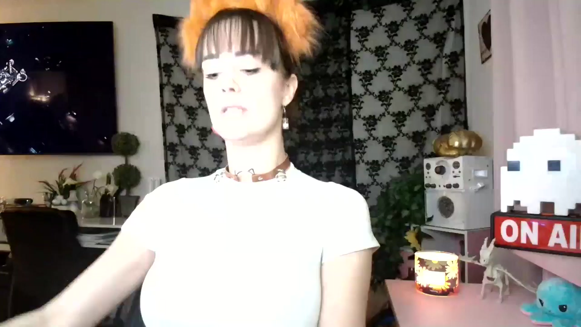 Gallery image thumbnail from HeidiKlumsy's myfreecams stream on, 01/18/2025, 02:52 image 17 of 20