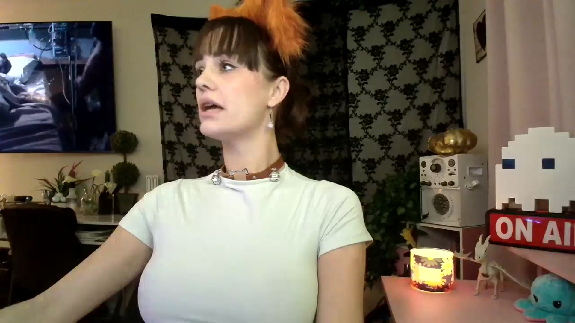Gallery image thumbnail from HeidiKlumsy's myfreecams stream on, 01/18/2025, 02:52 image 19 of 20