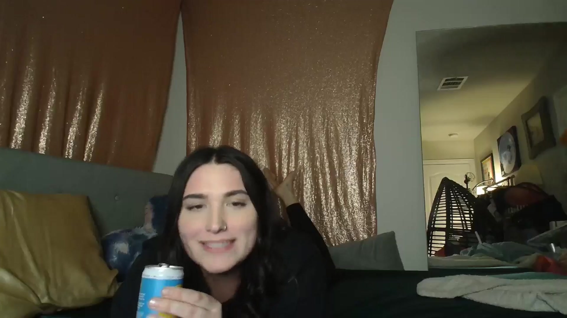 Gallery image thumbnail from HeidiKlumsy's myfreecams stream on, 01/21/2025, 03:44 image 6 of 20