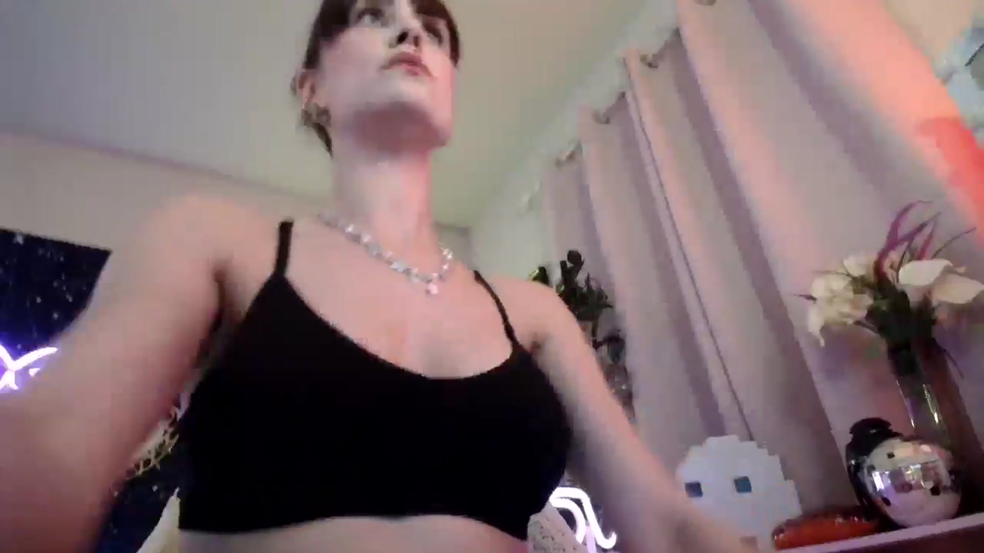 Gallery image thumbnail from HeidiKlumsy's myfreecams stream on, 02/21/2025, 08:20 image 7 of 20