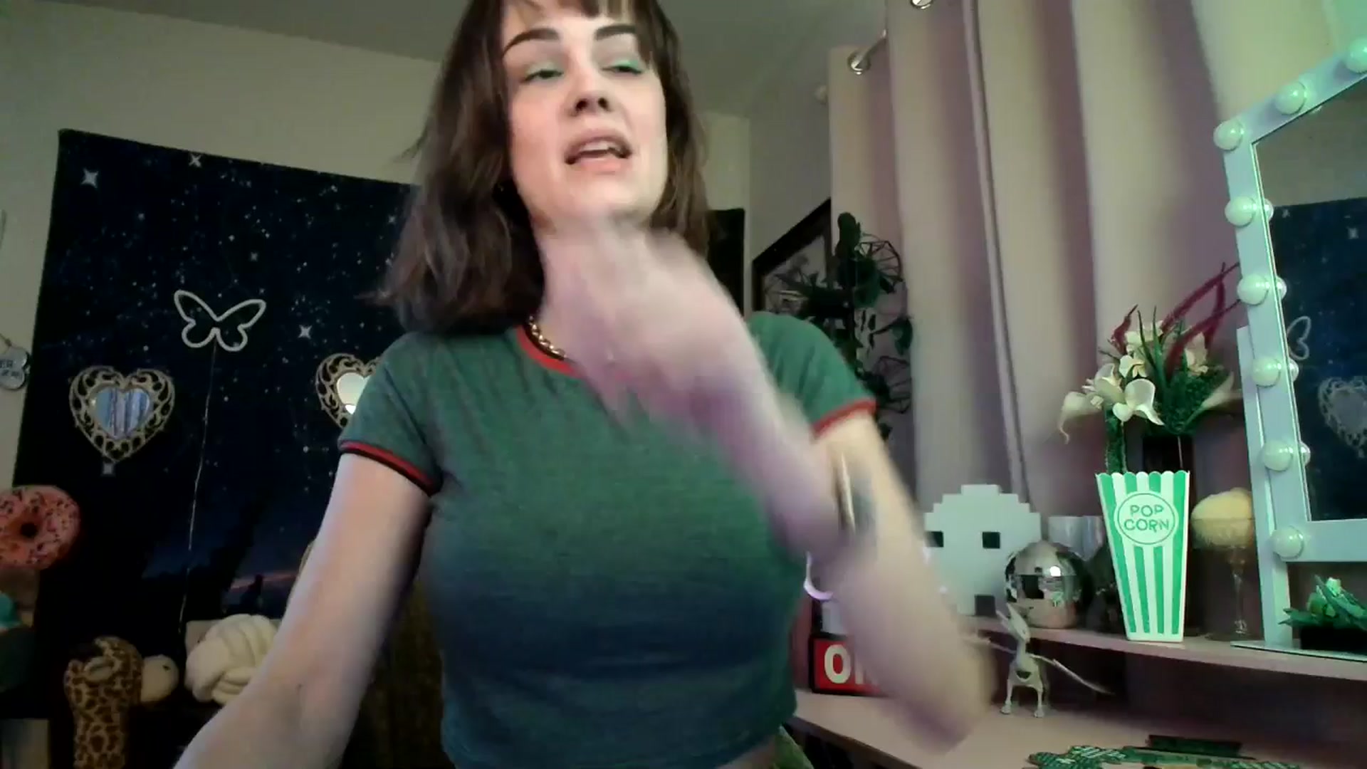 Gallery image thumbnail from HeidiKlumsy's myfreecams stream on, 03/18/2025, 02:14 image 1 of 20