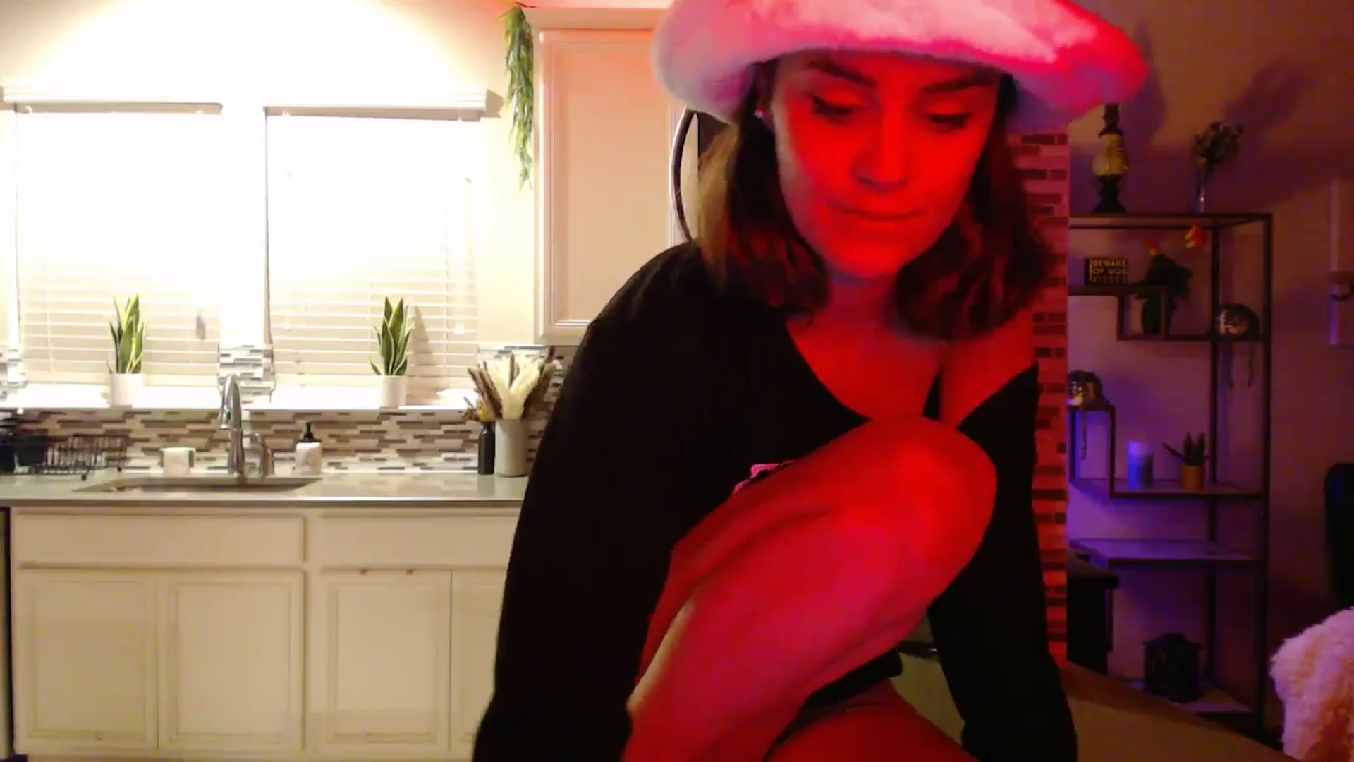 Gallery image thumbnail from HeidiKlumsy's myfreecams stream on, 04/17/2025, 06:18 image 20 of 20