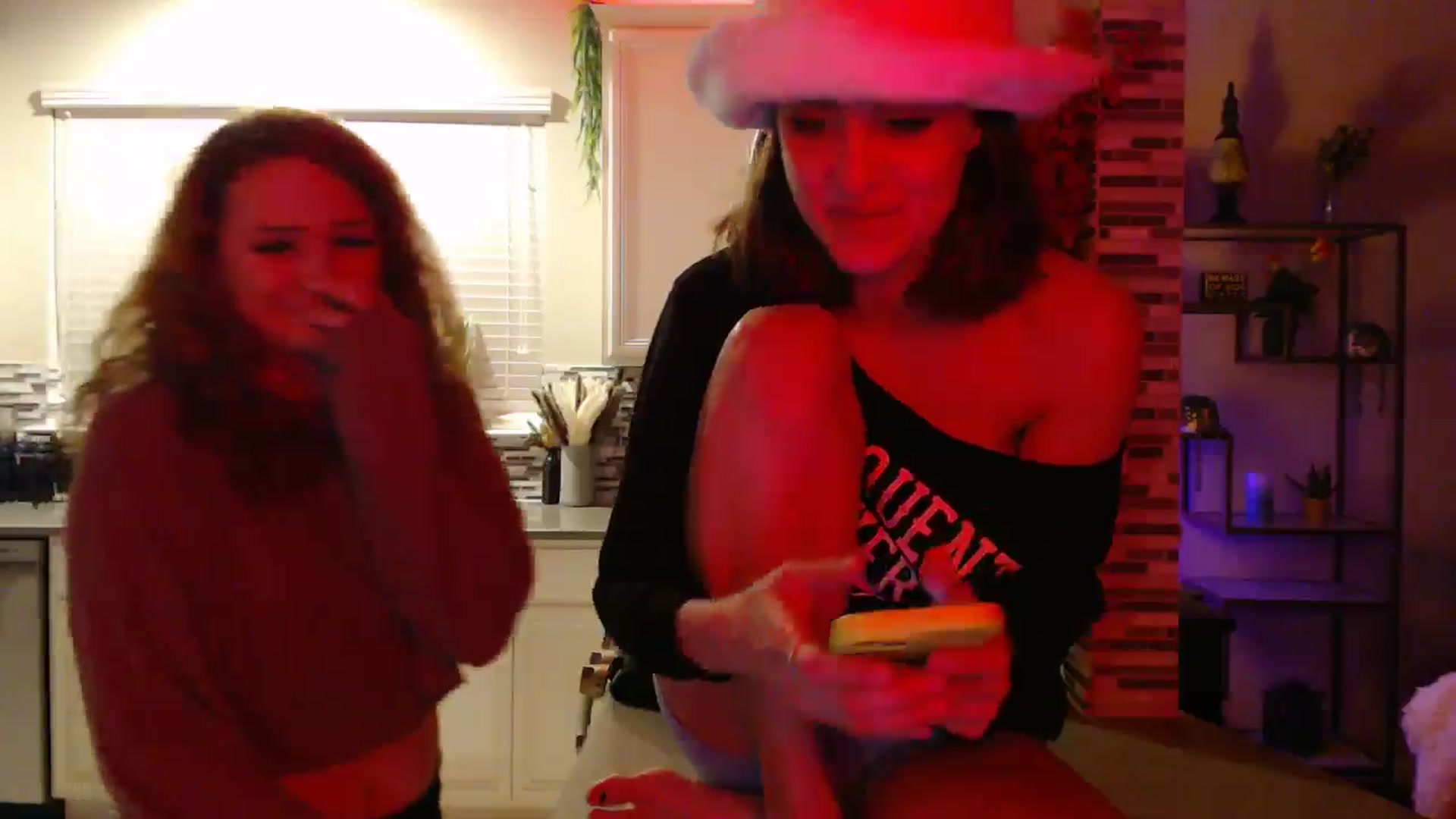 Gallery image thumbnail from HeidiKlumsy's myfreecams stream on, 04/17/2025, 06:18 image 18 of 20