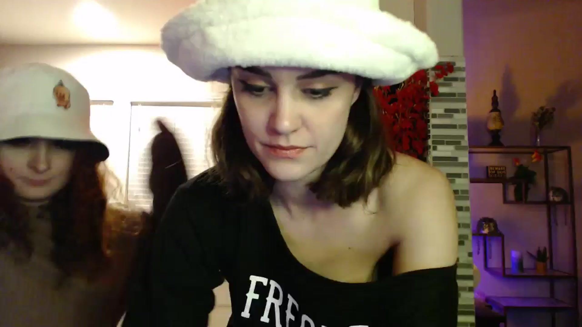 Gallery image thumbnail from HeidiKlumsy's myfreecams stream on, 04/17/2025, 06:18 image 4 of 20