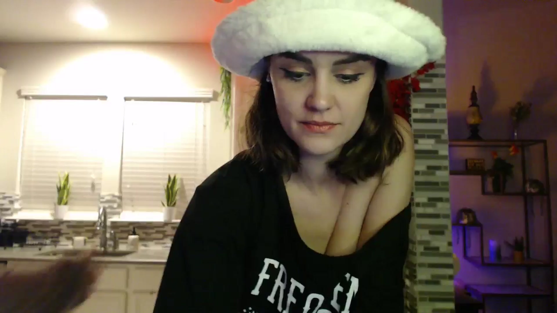 Gallery image thumbnail from HeidiKlumsy's myfreecams stream on, 04/17/2025, 06:18 image 5 of 20