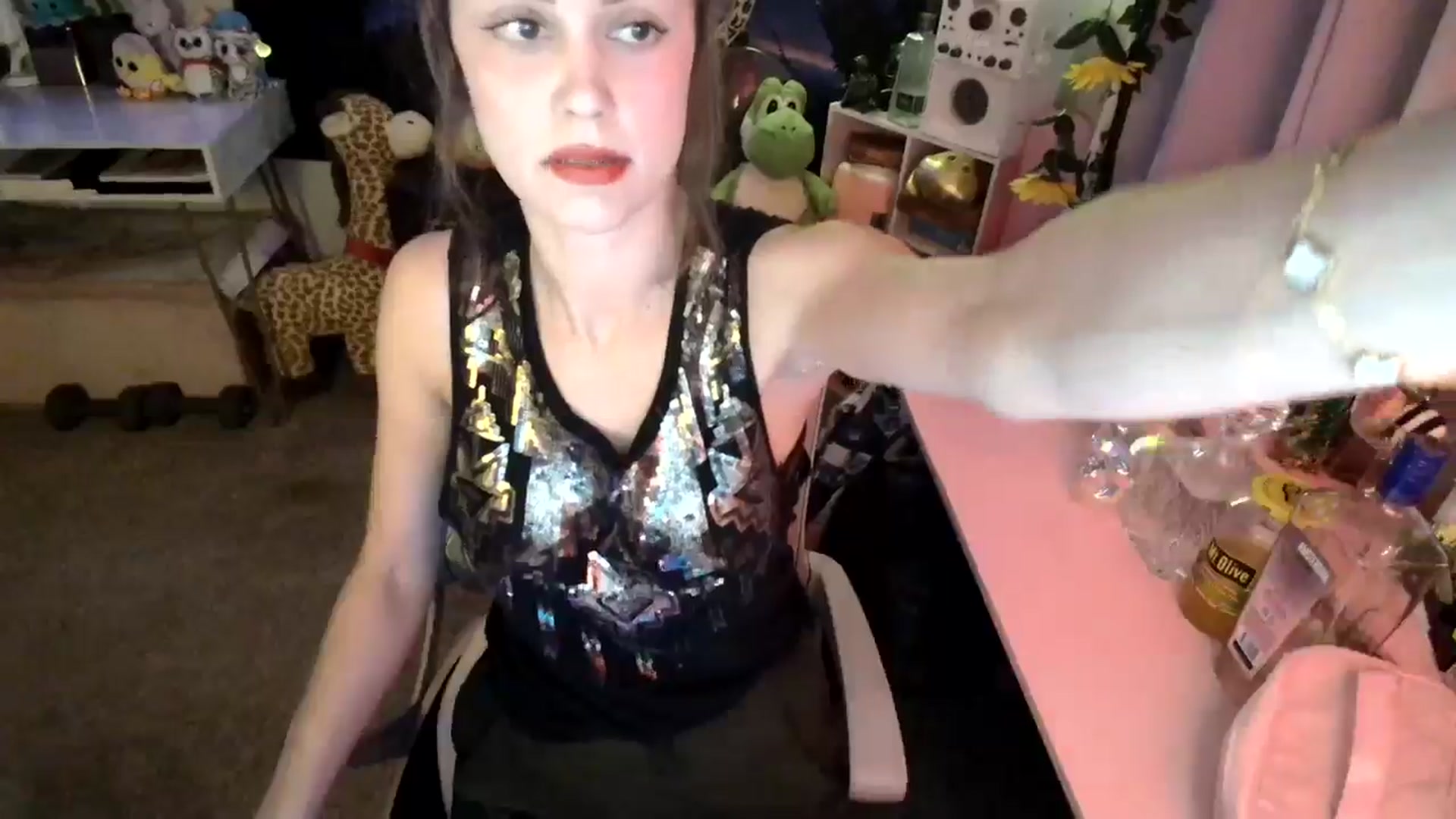 Gallery image thumbnail from HeidiKlumsy's myfreecams stream on, 05/05/2025, 22:48 image 5 of 20