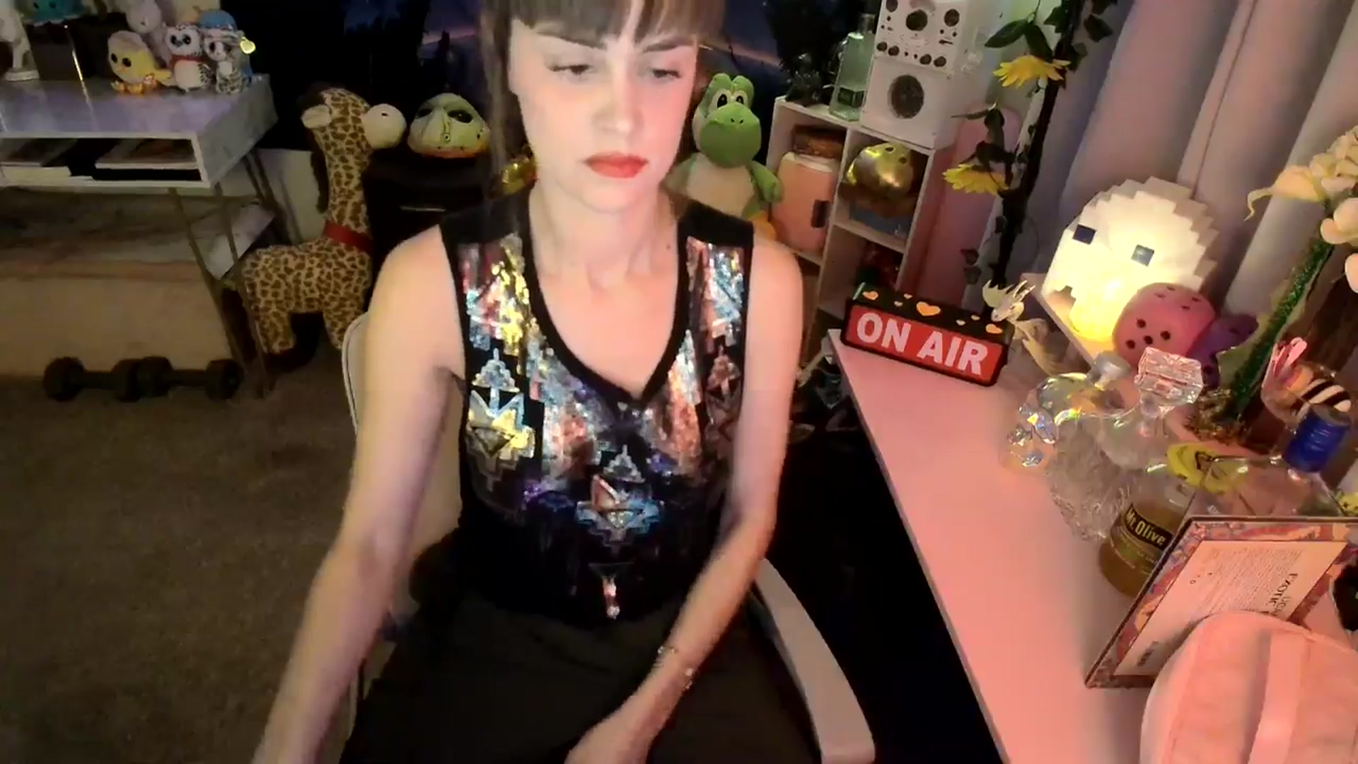 Gallery image thumbnail from HeidiKlumsy's myfreecams stream on, 05/05/2025, 22:48 image 7 of 20