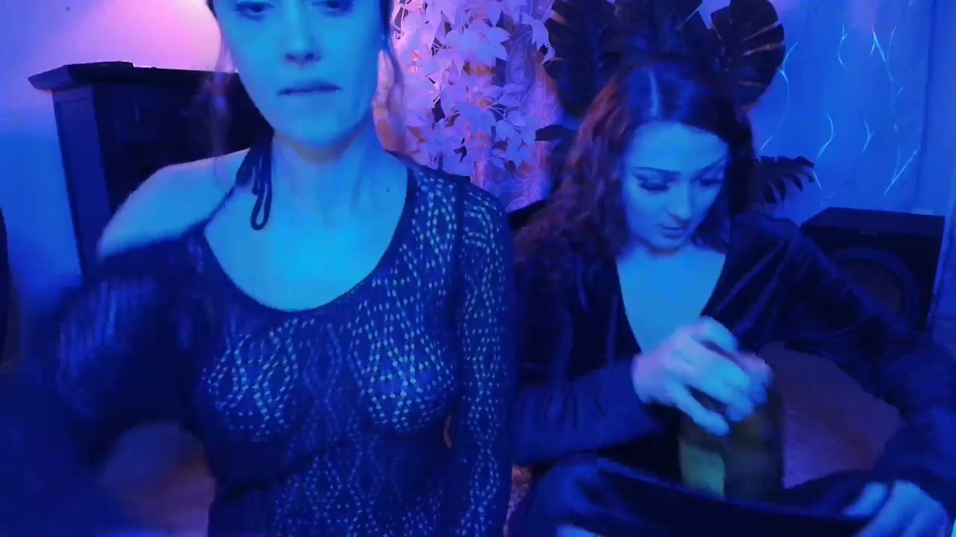 Gallery image thumbnail from HeidiKlumsy's myfreecams stream on, 05/07/2025, 04:09 image 10 of 20