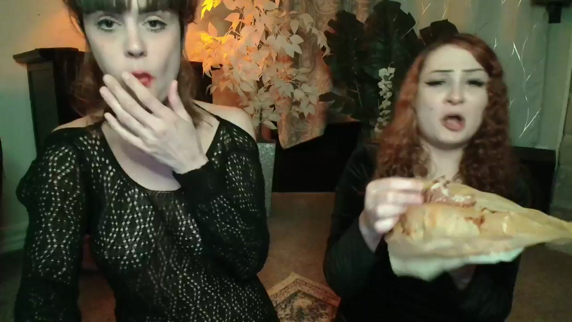 Gallery image thumbnail from HeidiKlumsy's myfreecams stream on, 05/07/2025, 04:09 image 18 of 20