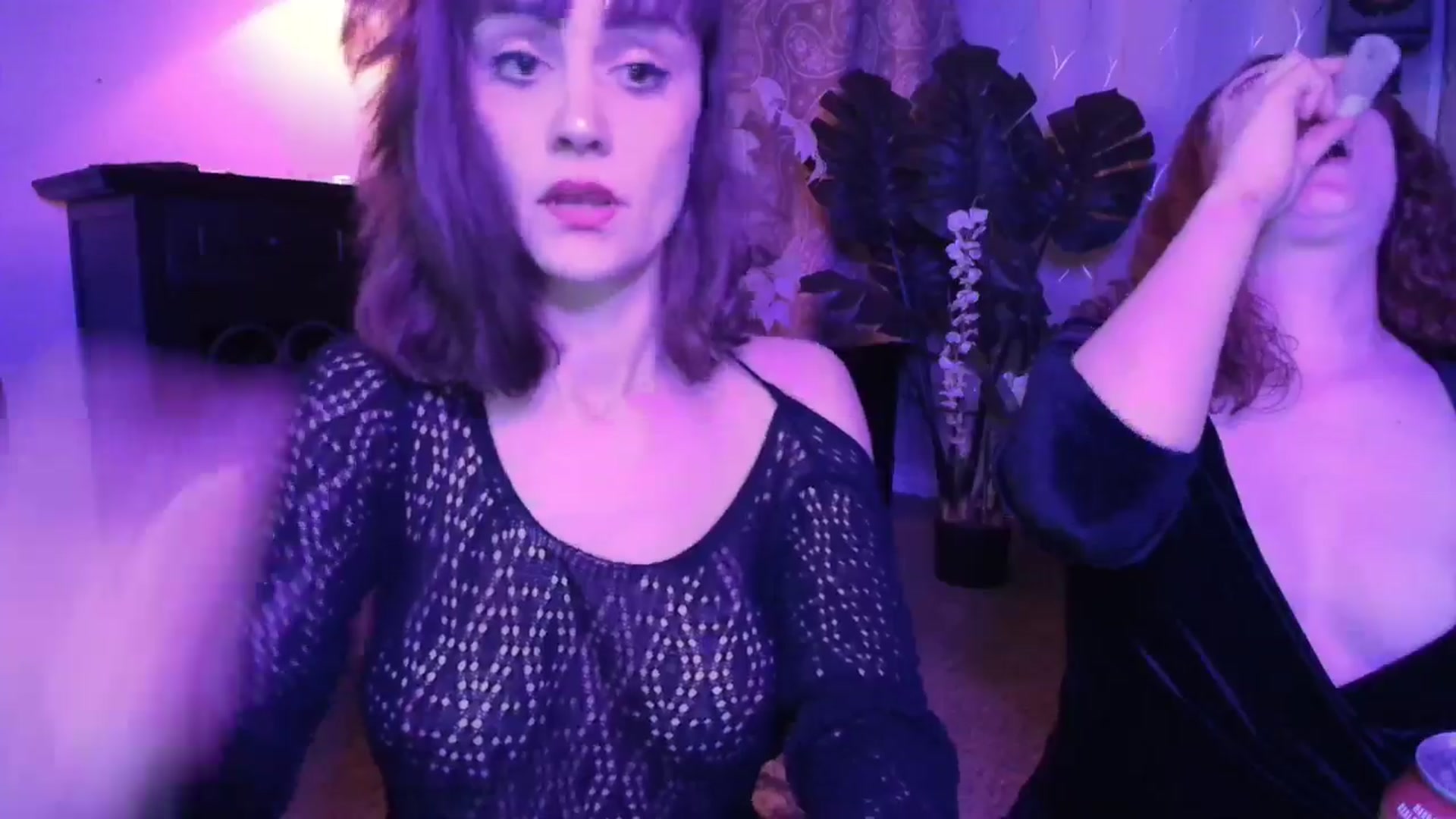 Gallery image thumbnail from HeidiKlumsy's myfreecams stream on, 05/07/2025, 04:31 image 5 of 20