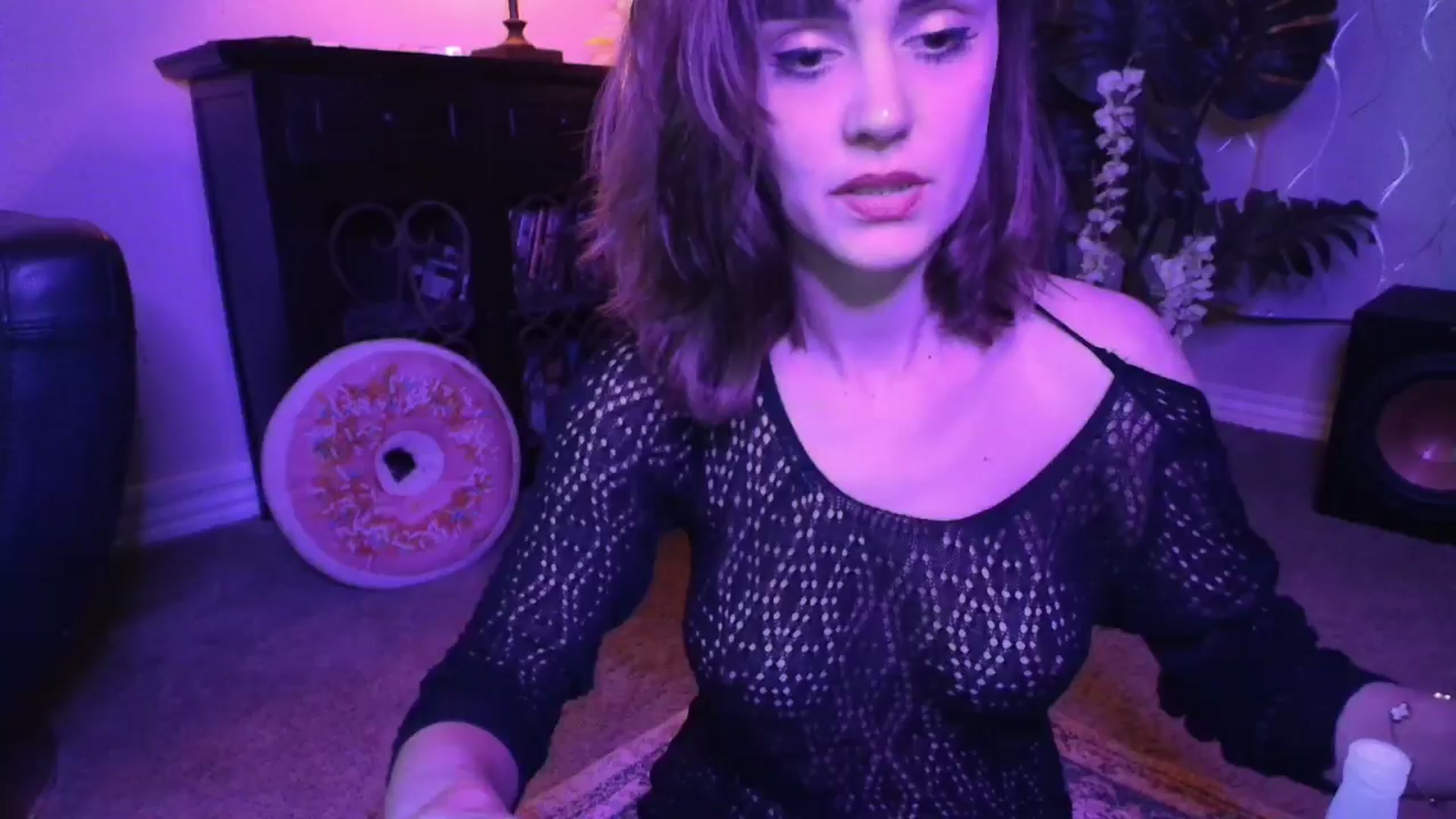 Gallery image thumbnail from HeidiKlumsy's myfreecams stream on, 05/07/2025, 04:31 image 19 of 20