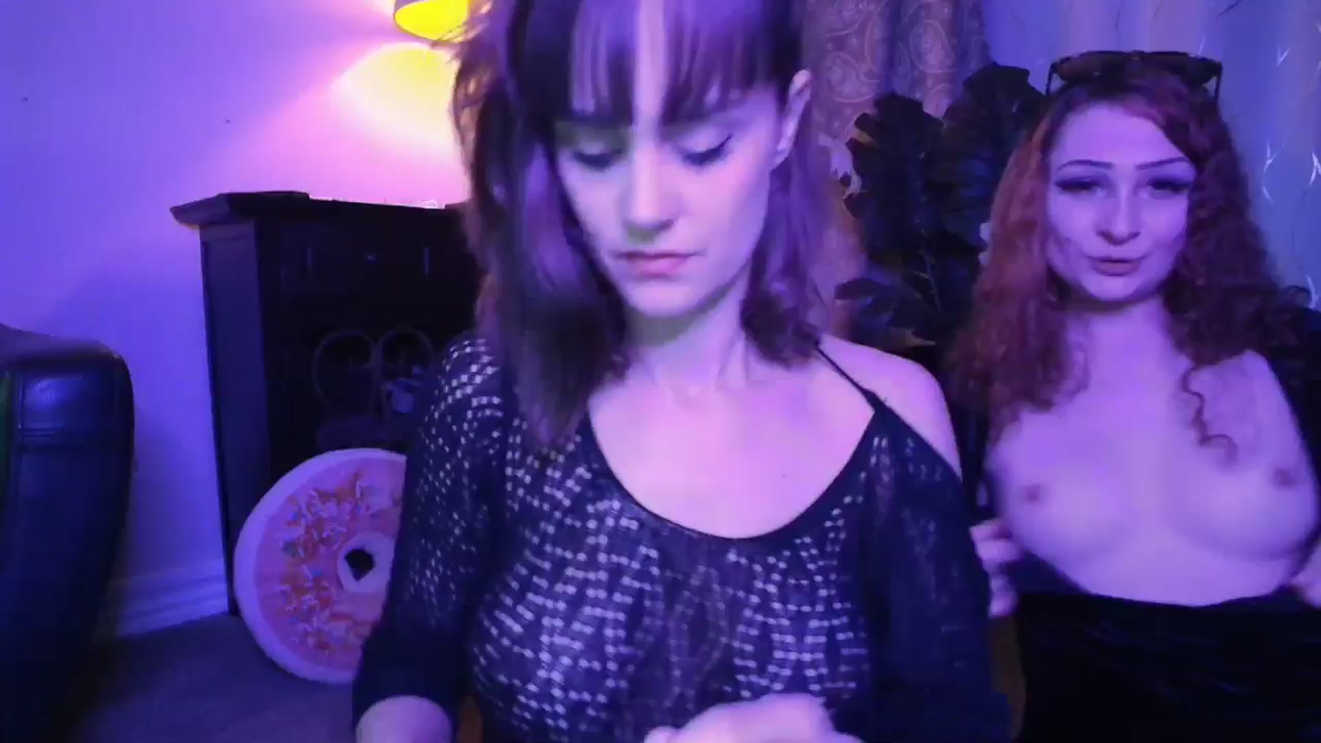 Gallery image thumbnail from HeidiKlumsy's myfreecams stream on, 05/07/2025, 04:31 image 16 of 20