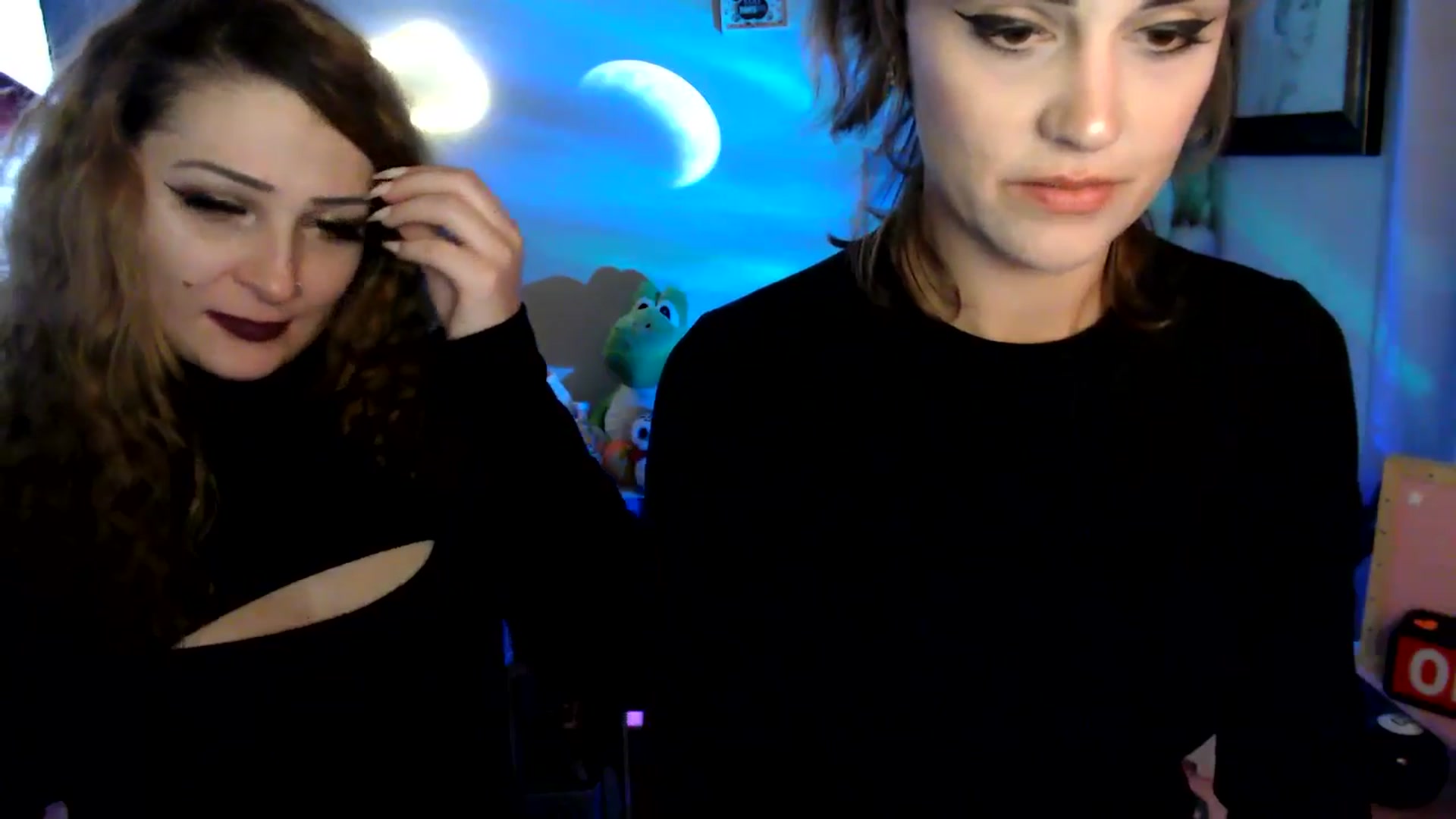 Gallery image thumbnail from HeidiKlumsy's myfreecams stream on, 06/16/2025, 06:17 image 12 of 20