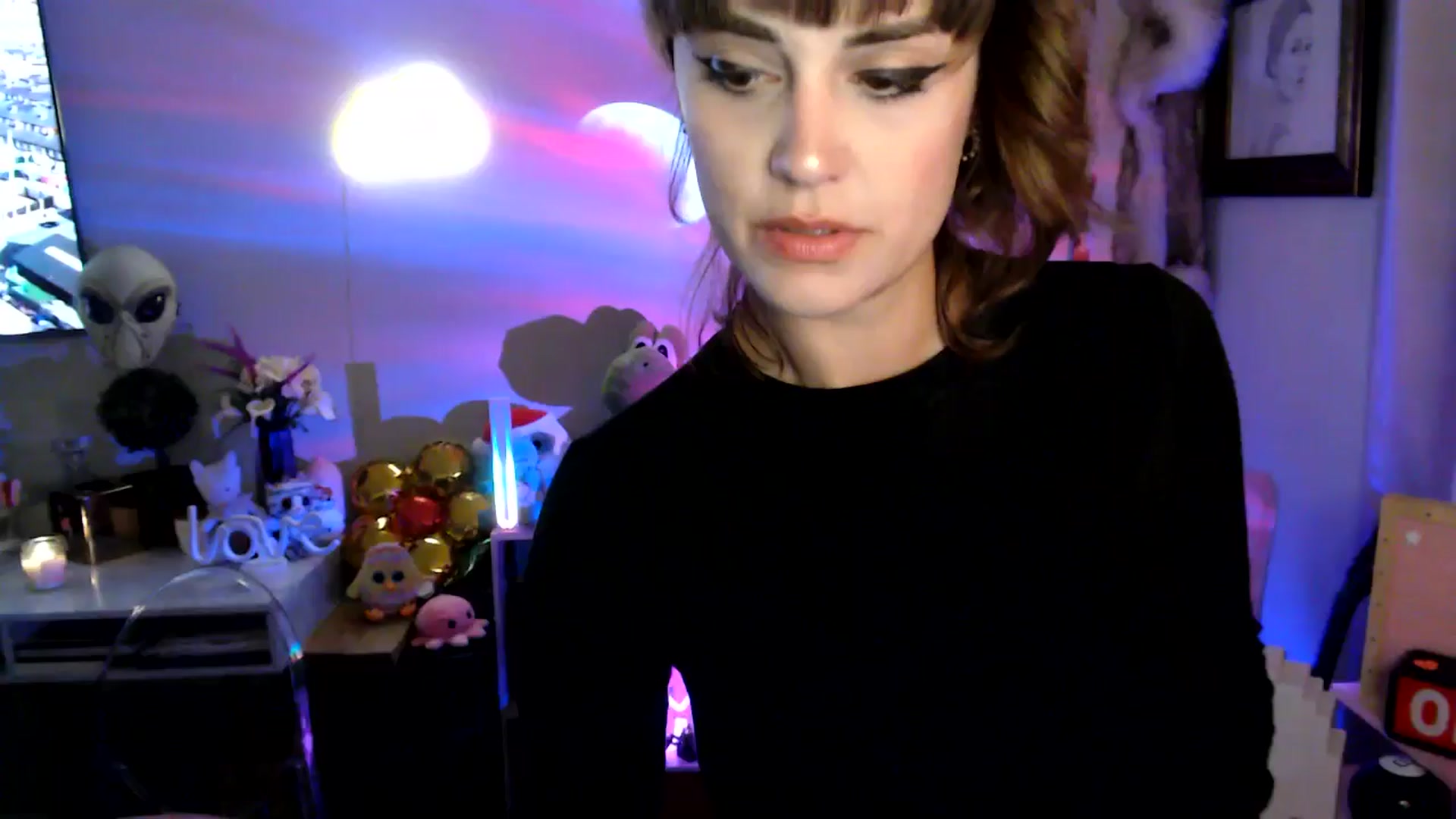 Gallery image thumbnail from HeidiKlumsy's myfreecams stream on, 06/16/2025, 06:17 image 11 of 20