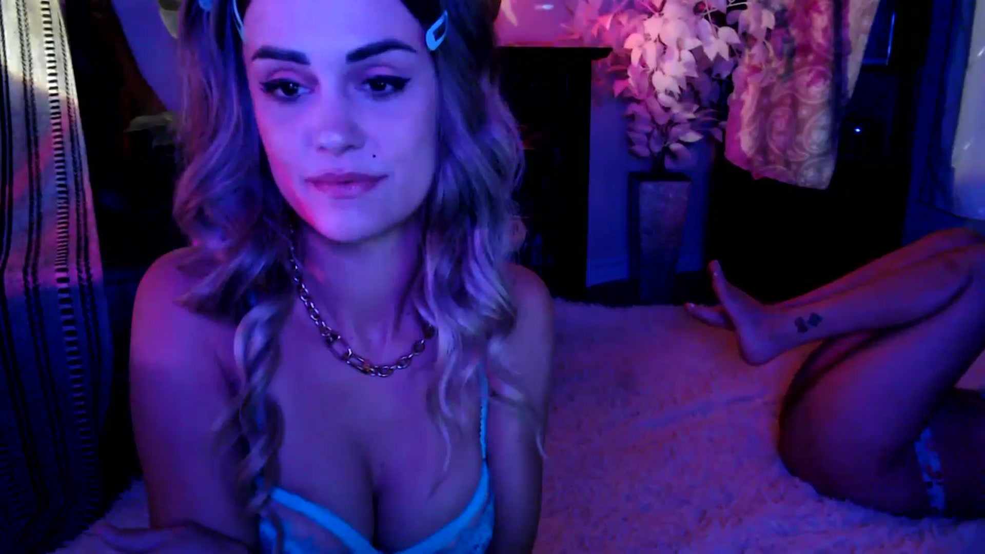 Gallery image thumbnail from HeidiKlumsy's myfreecams stream on, 07/27/2025, 05:12 image 6 of 20
