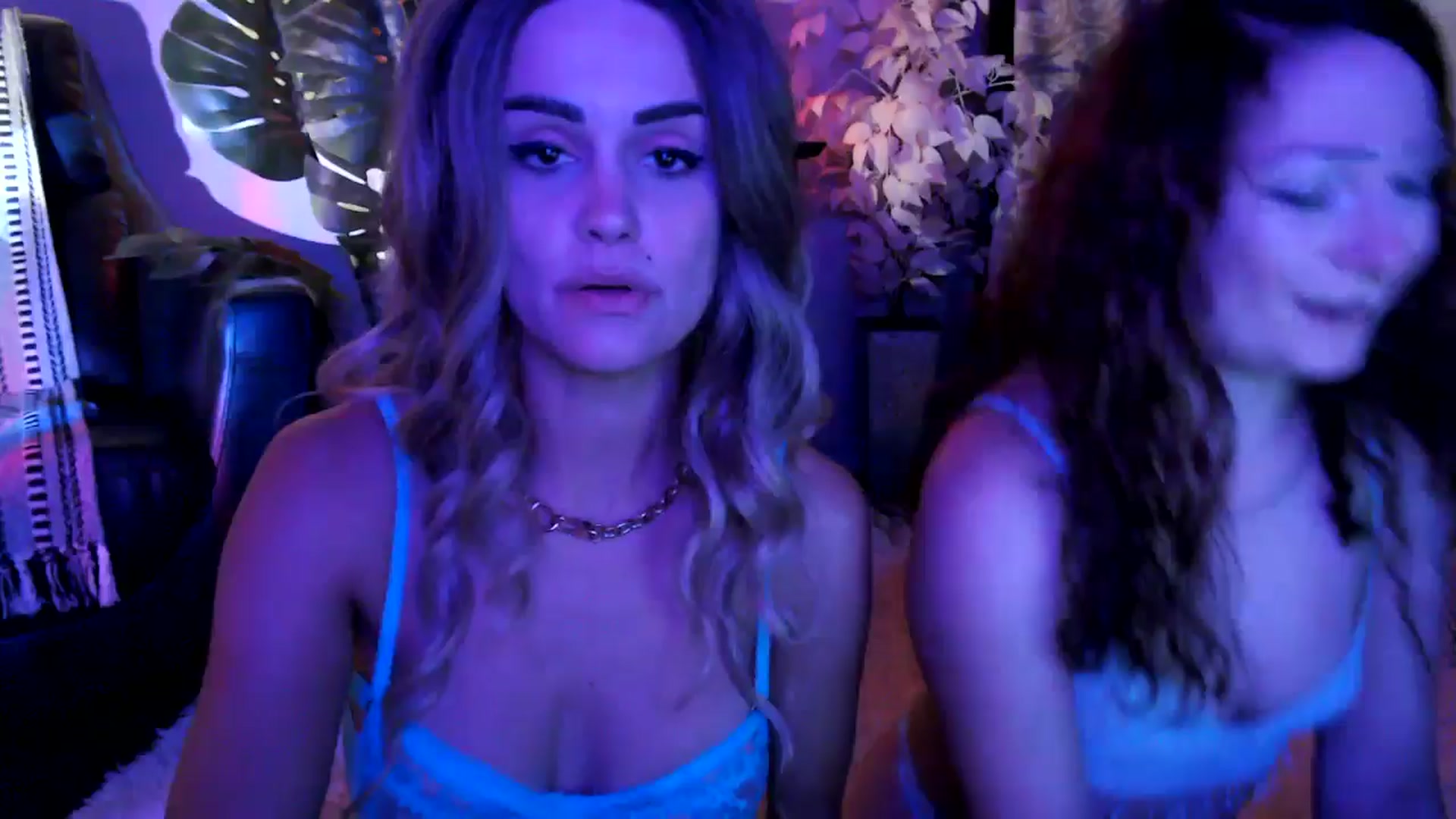 Gallery image thumbnail from HeidiKlumsy's myfreecams stream on, 07/27/2025, 06:23 image 1 of 20