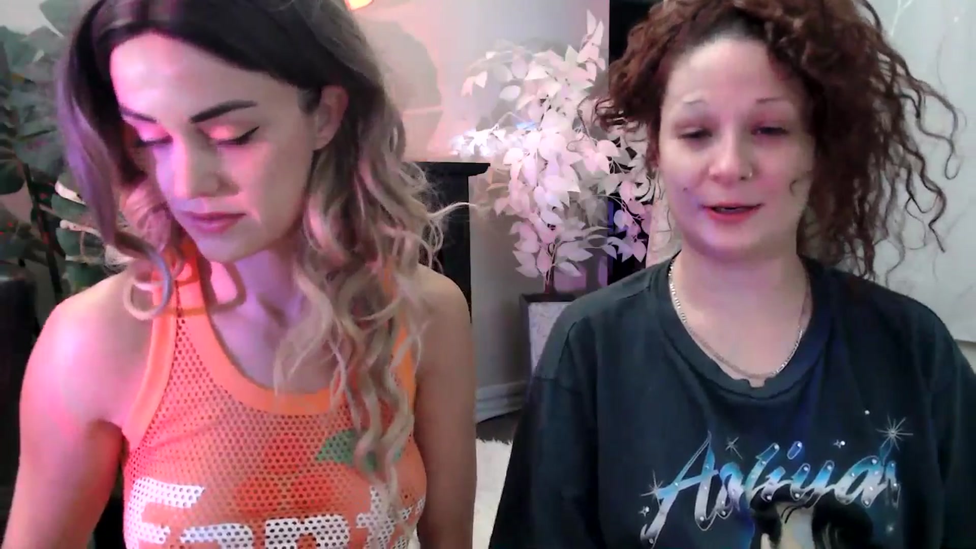 Gallery image thumbnail from HeidiKlumsy's myfreecams stream on, 07/27/2025, 21:40 image 20 of 20