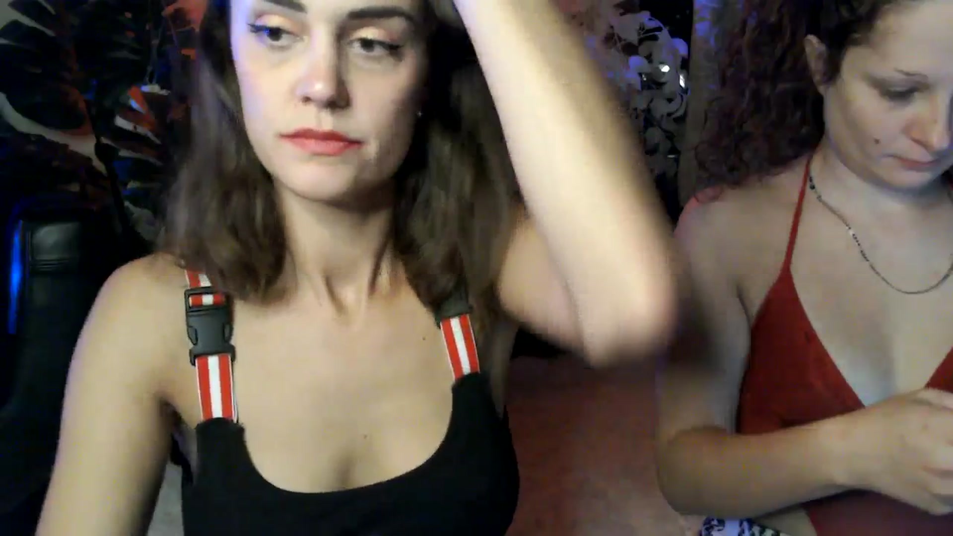 Gallery image thumbnail from HeidiKlumsy's myfreecams stream on, 07/28/2025, 02:31 image 10 of 20