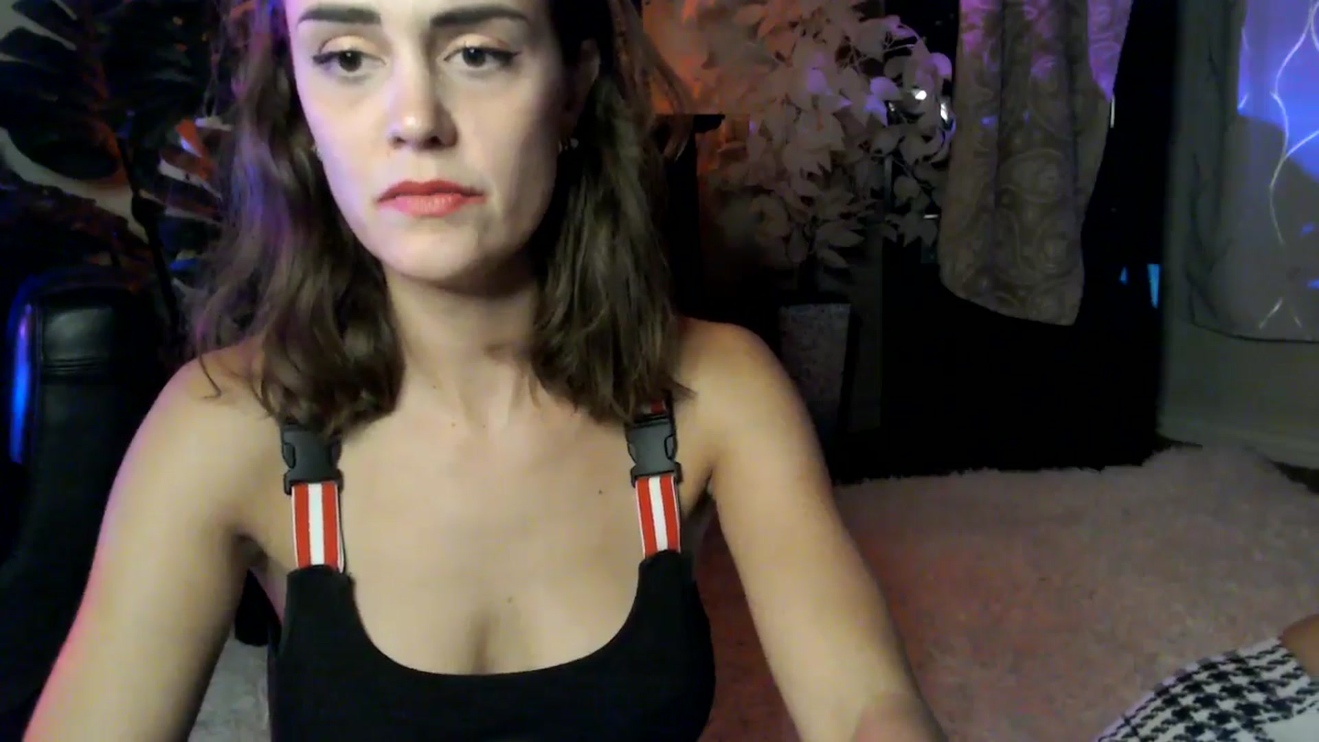 Gallery image thumbnail from HeidiKlumsy's myfreecams stream on, 07/28/2025, 02:31 image 8 of 20