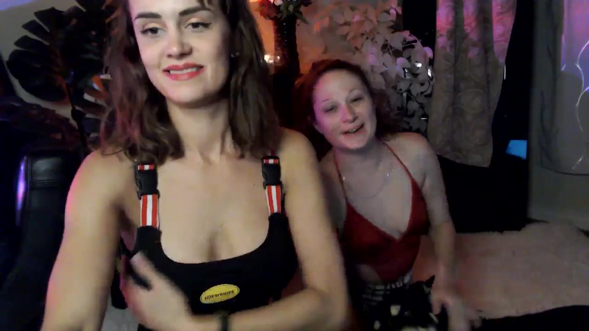 Gallery image thumbnail from HeidiKlumsy's myfreecams stream on, 07/28/2025, 02:31 image 3 of 20