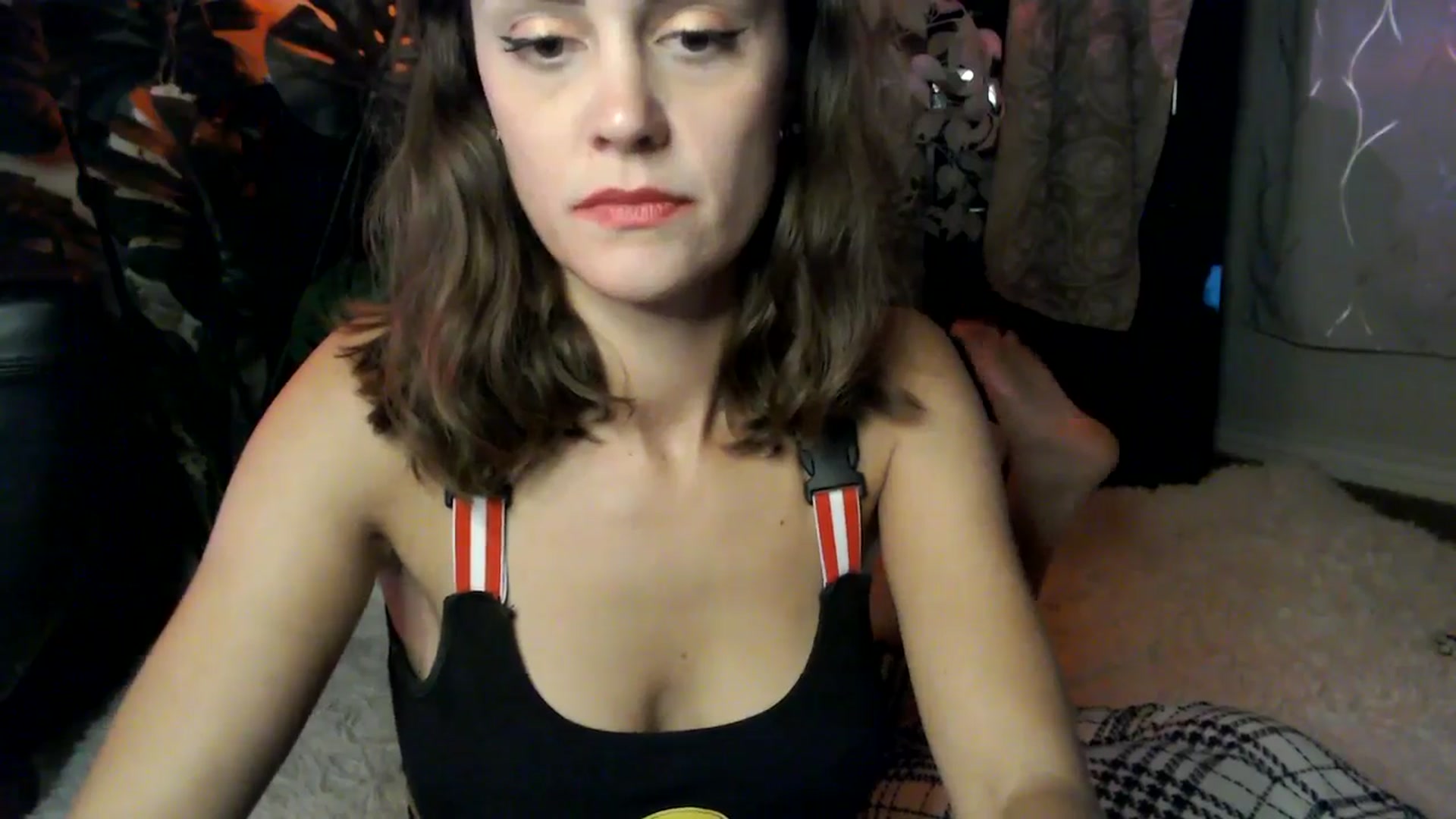 Gallery image thumbnail from HeidiKlumsy's myfreecams stream on, 07/28/2025, 02:31 image 16 of 20