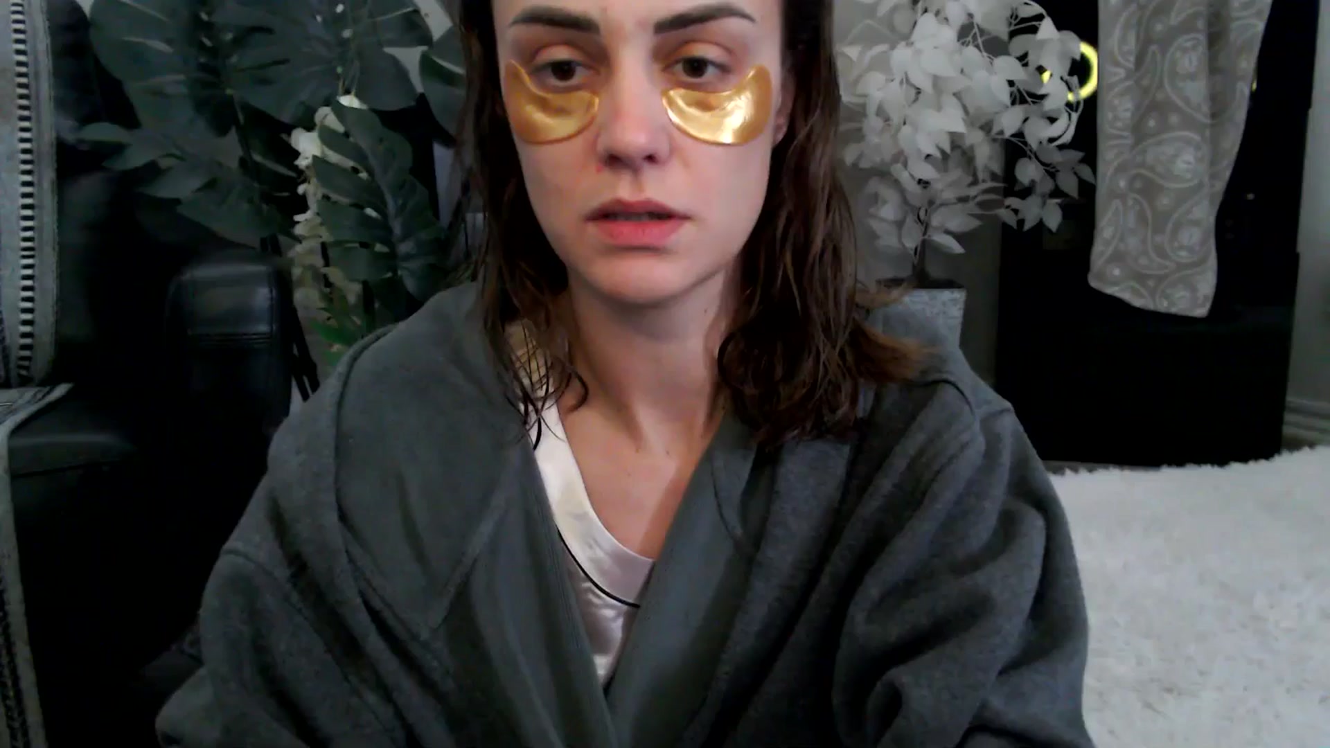 Gallery image thumbnail from HeidiKlumsy's myfreecams stream on, 07/28/2025, 15:13 image 16 of 20