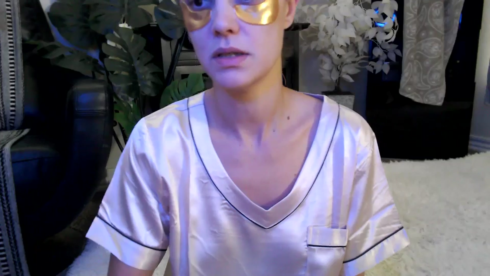 Gallery image thumbnail from HeidiKlumsy's myfreecams stream on, 07/28/2025, 15:13 image 3 of 20