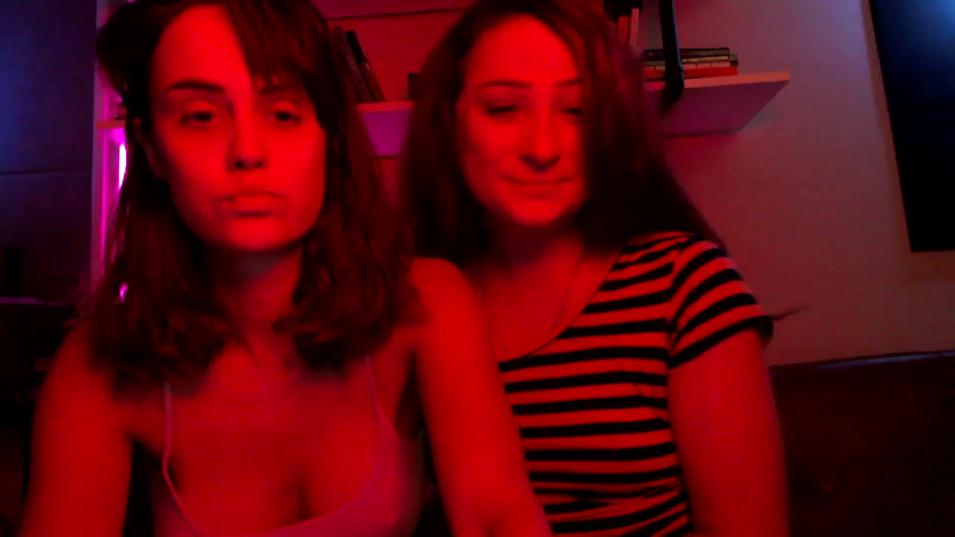 Gallery image thumbnail from HeidiKlumsy's myfreecams stream on, 08/10/2025, 05:40 image 7 of 20
