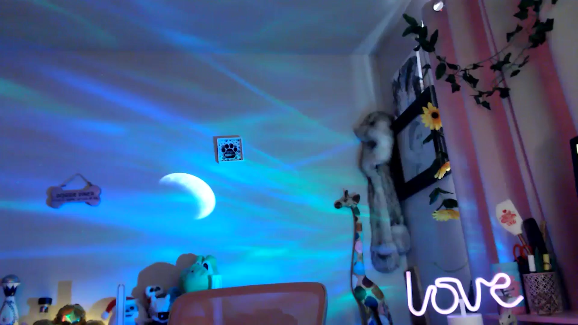 Gallery image thumbnail from HeidiKlumsy's myfreecams stream on, 09/03/2025, 23:48 image 9 of 20