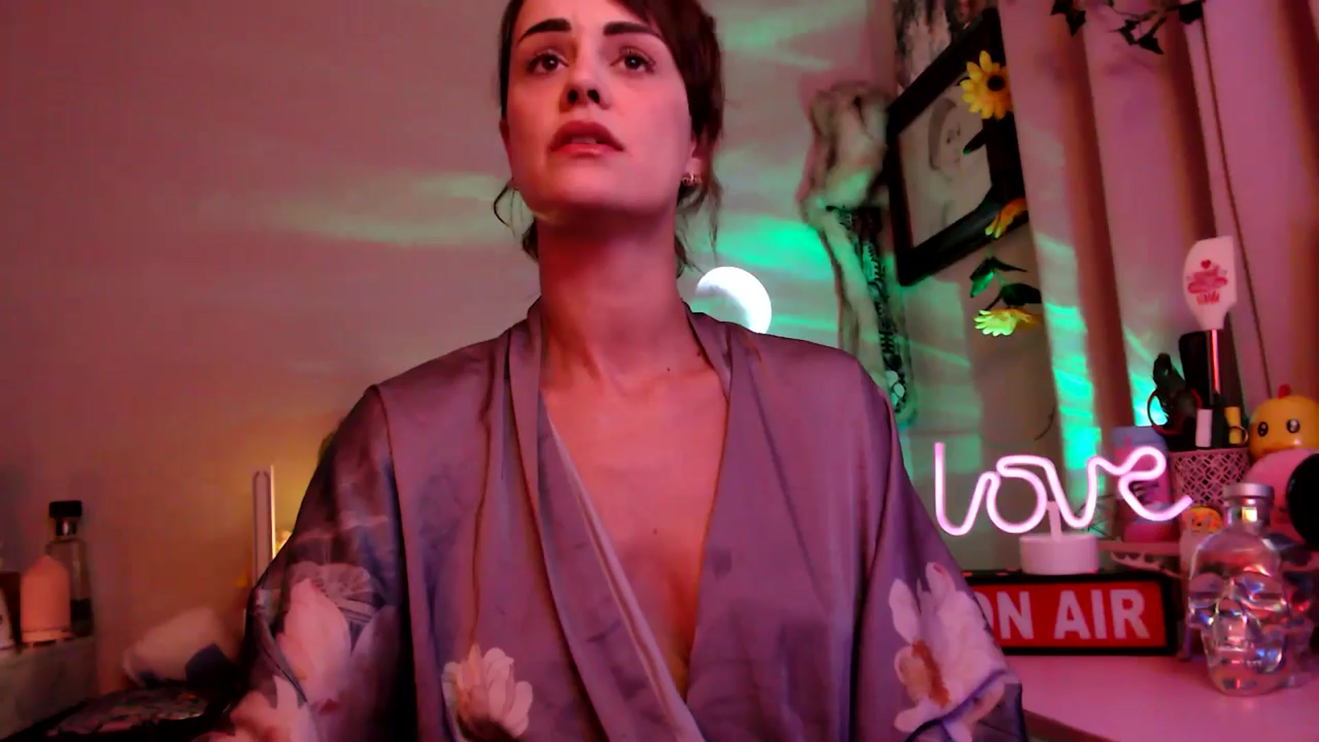 Gallery image thumbnail from HeidiKlumsy's myfreecams stream on, 09/10/2025, 02:41 image 7 of 20