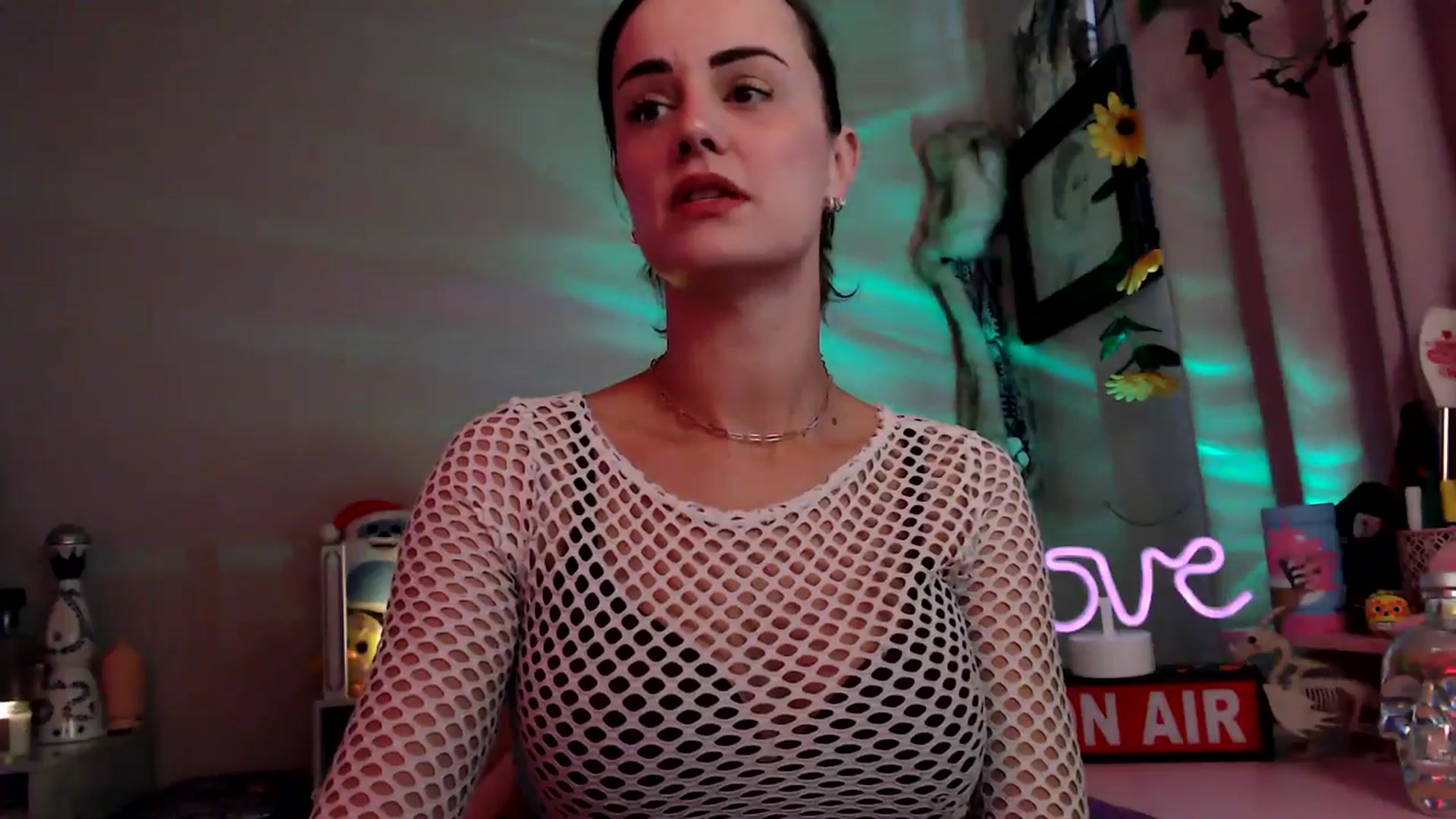 Gallery image thumbnail from HeidiKlumsy's myfreecams stream on, 09/12/2025, 20:15 image 19 of 20