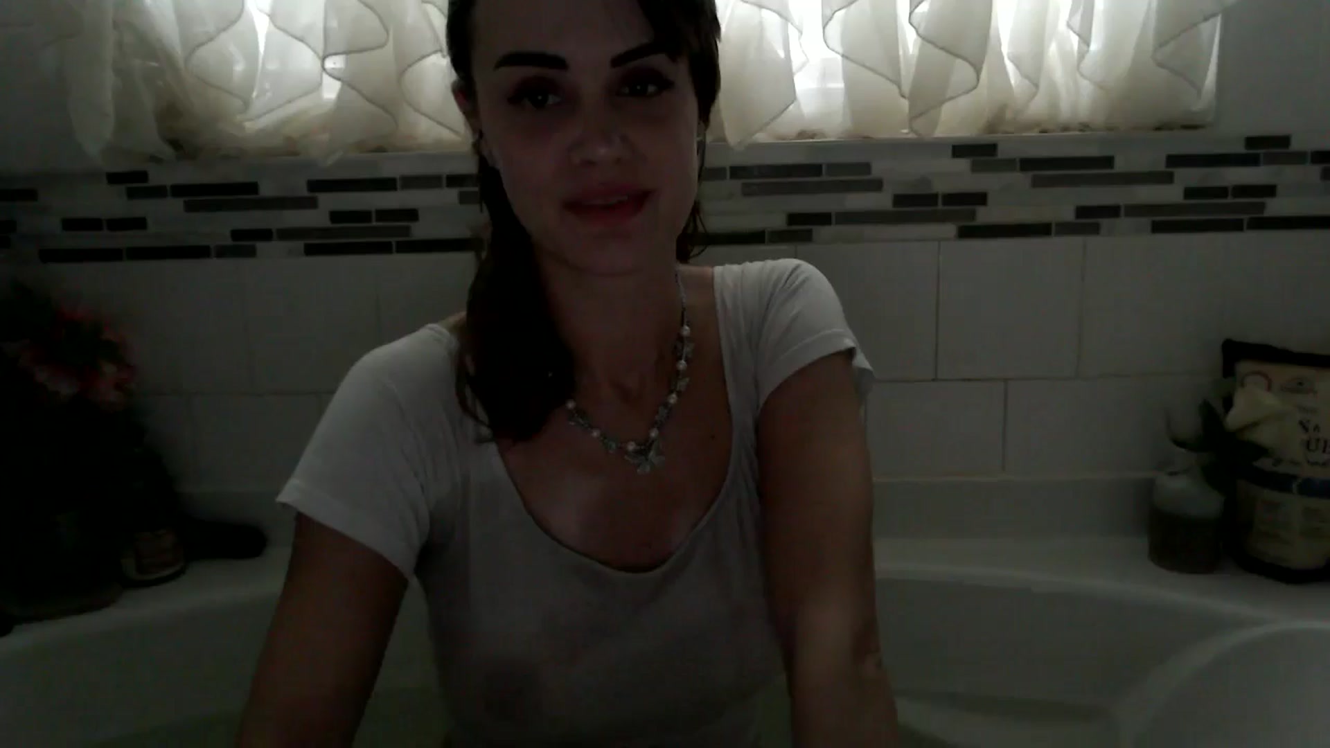 Gallery image thumbnail from HeidiKlumsy's myfreecams stream on, 09/25/2025, 22:01 image 6 of 20