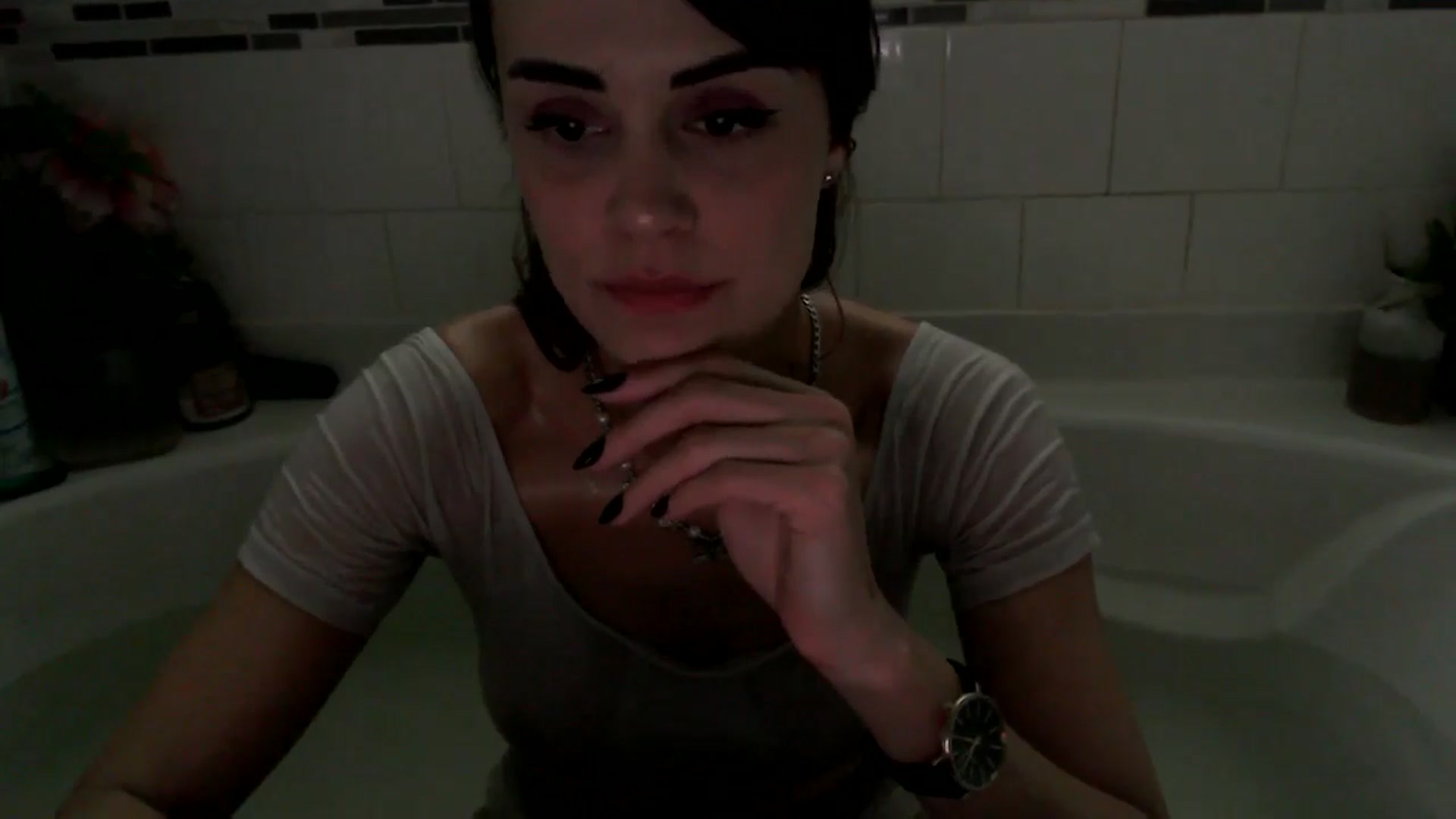 Gallery image thumbnail from HeidiKlumsy's myfreecams stream on, 09/25/2025, 22:01 image 17 of 20
