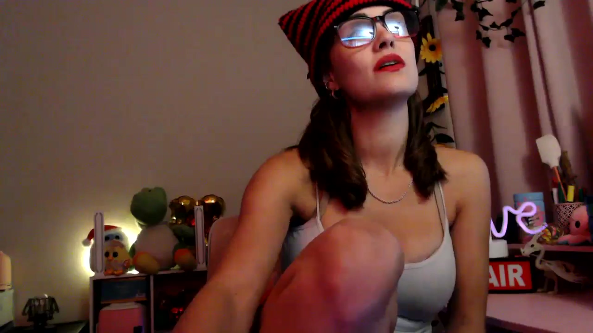 Gallery image thumbnail from HeidiKlumsy's myfreecams stream on, 09/27/2025, 24:07 image 8 of 20