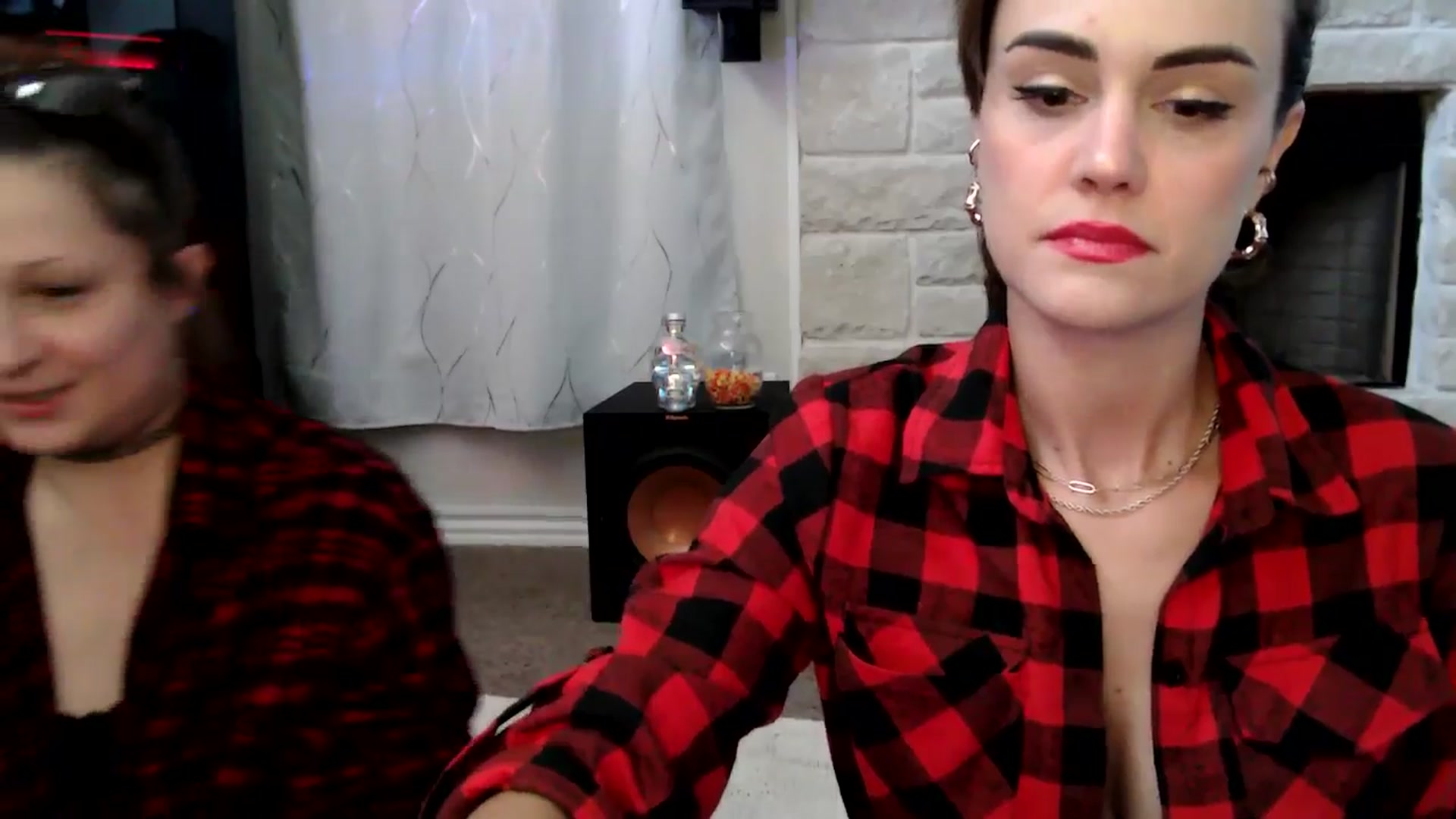 Gallery image thumbnail from HeidiKlumsy's myfreecams stream on, 09/28/2025, 22:31 image 2 of 20