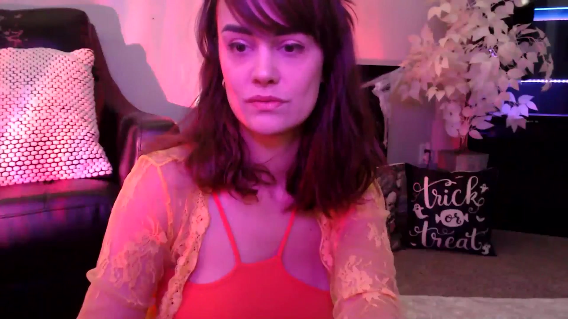 Gallery image thumbnail from HeidiKlumsy's myfreecams stream on, 10/02/2025, 18:35 image 20 of 20
