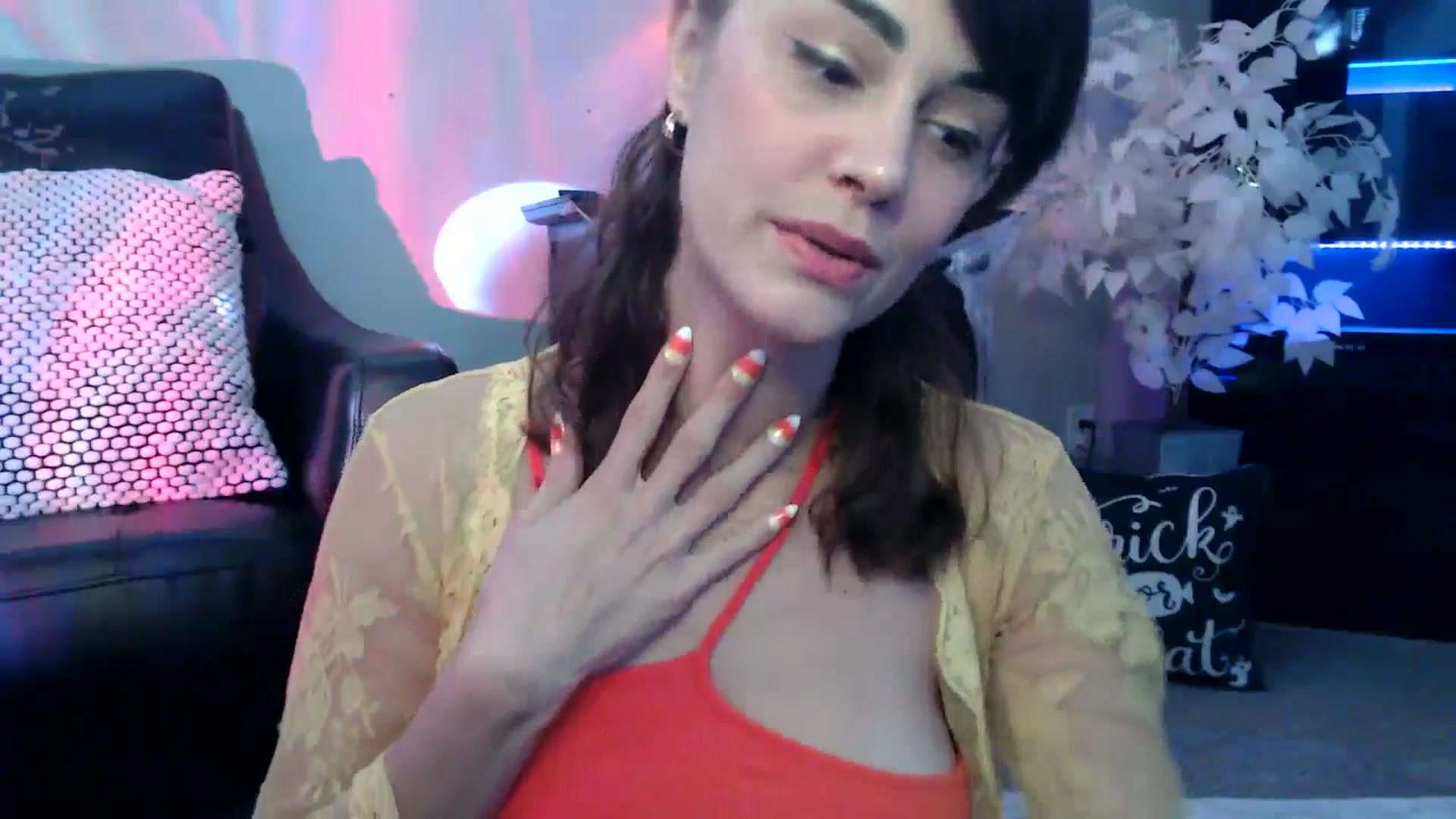 Gallery image thumbnail from HeidiKlumsy's myfreecams stream on, 10/02/2025, 18:35 image 11 of 20