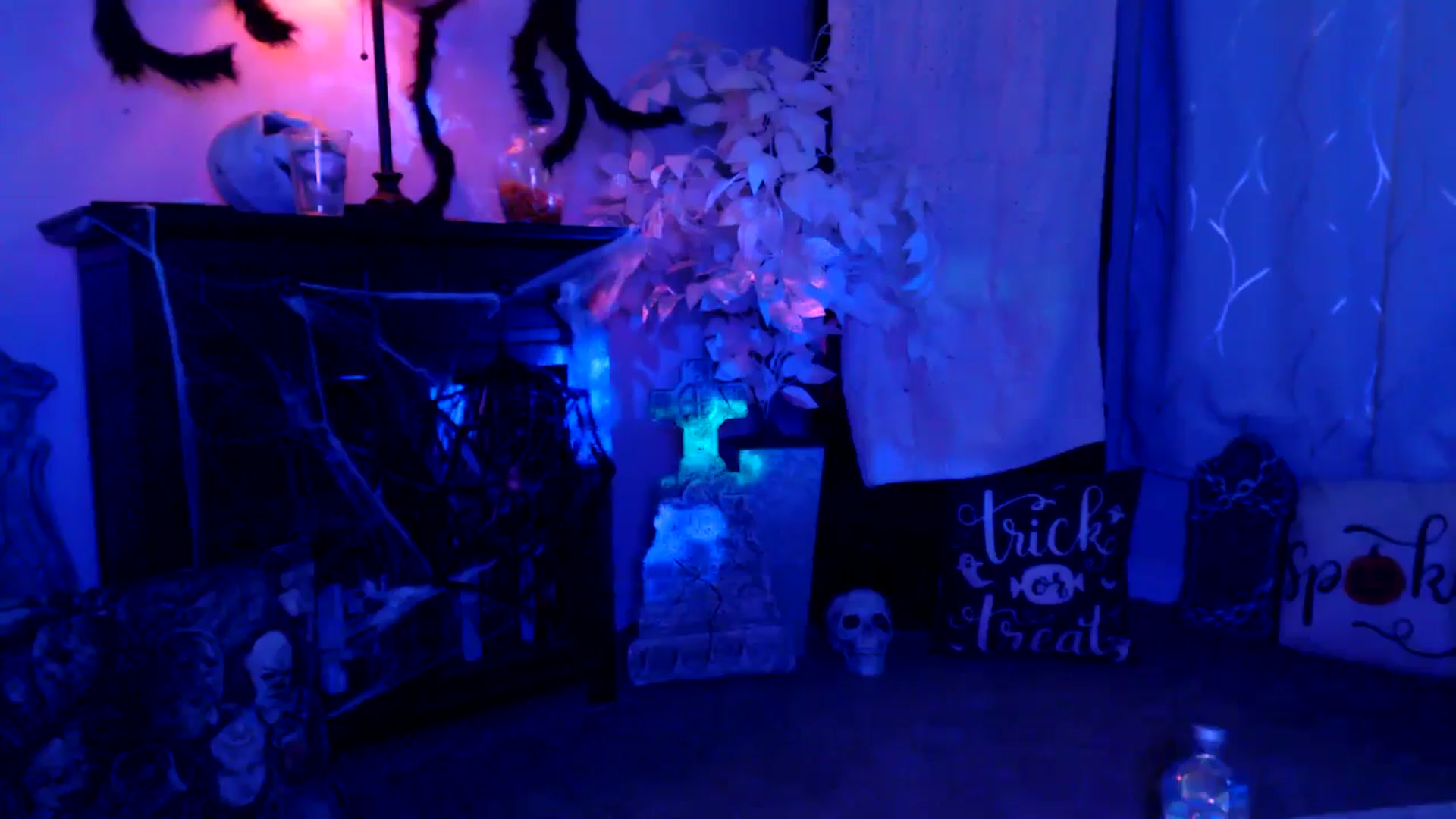 Gallery image thumbnail from HeidiKlumsy's myfreecams stream on, 10/07/2025, 23:27 image 15 of 20