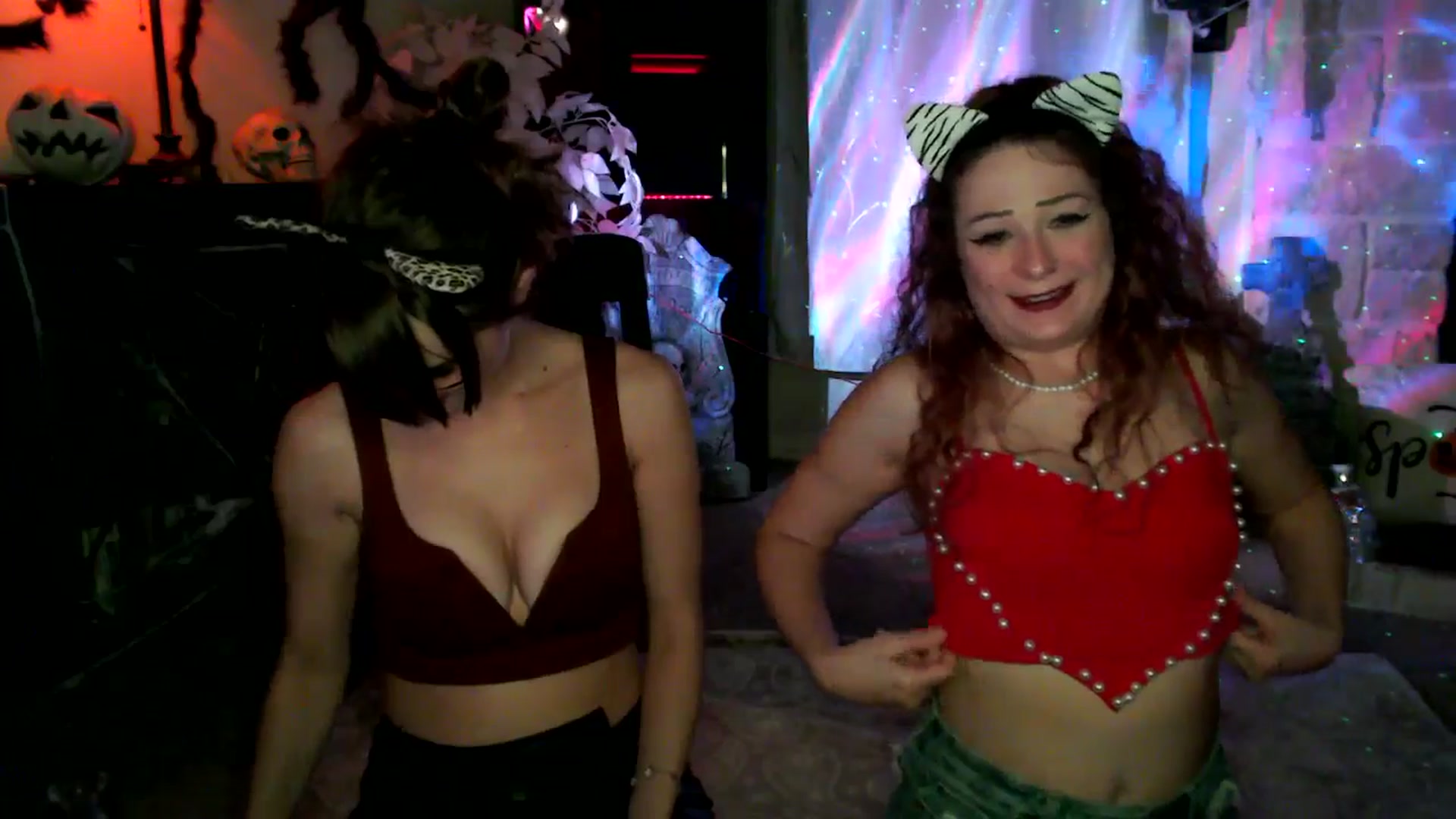 Gallery image thumbnail from HeidiKlumsy's myfreecams stream on, 10/10/2025, 03:07 image 2 of 20