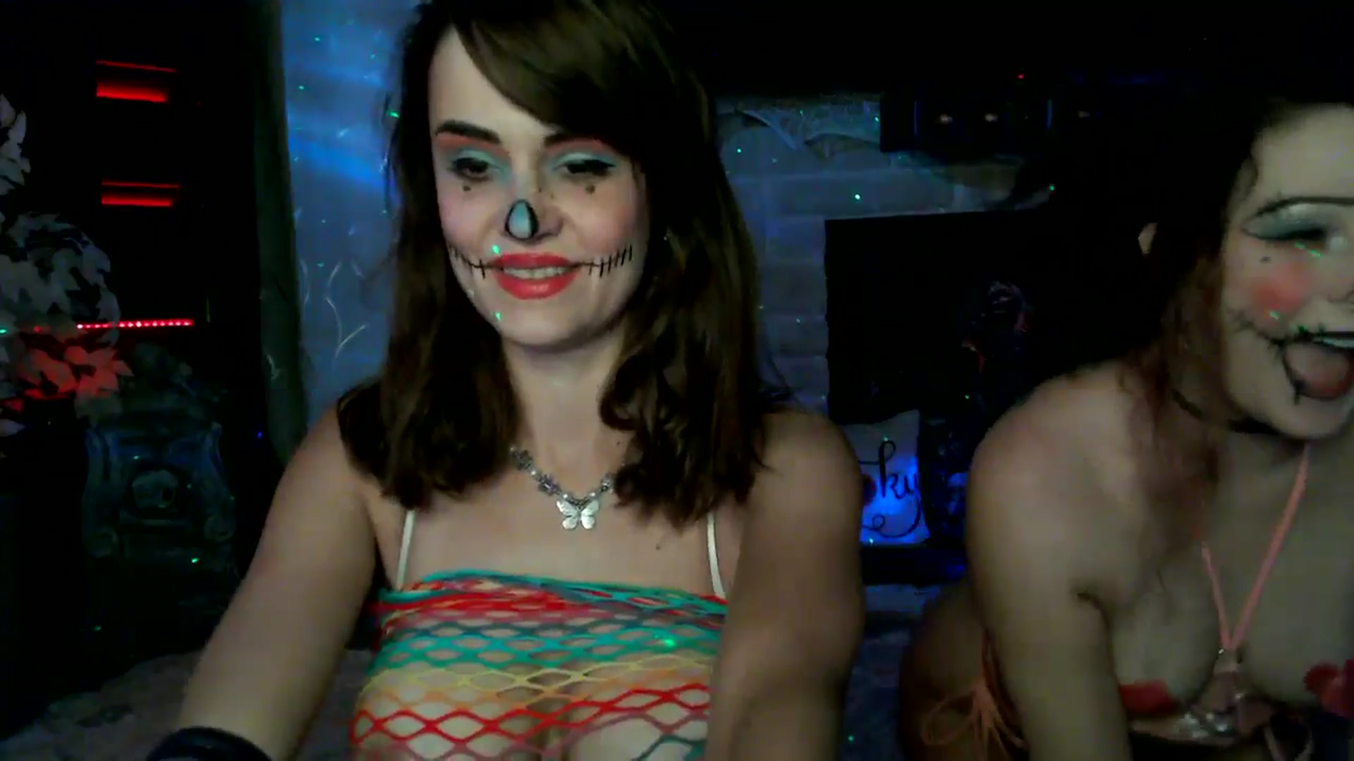 Gallery image thumbnail from HeidiKlumsy's myfreecams stream on, 10/11/2025, 03:13 image 3 of 20