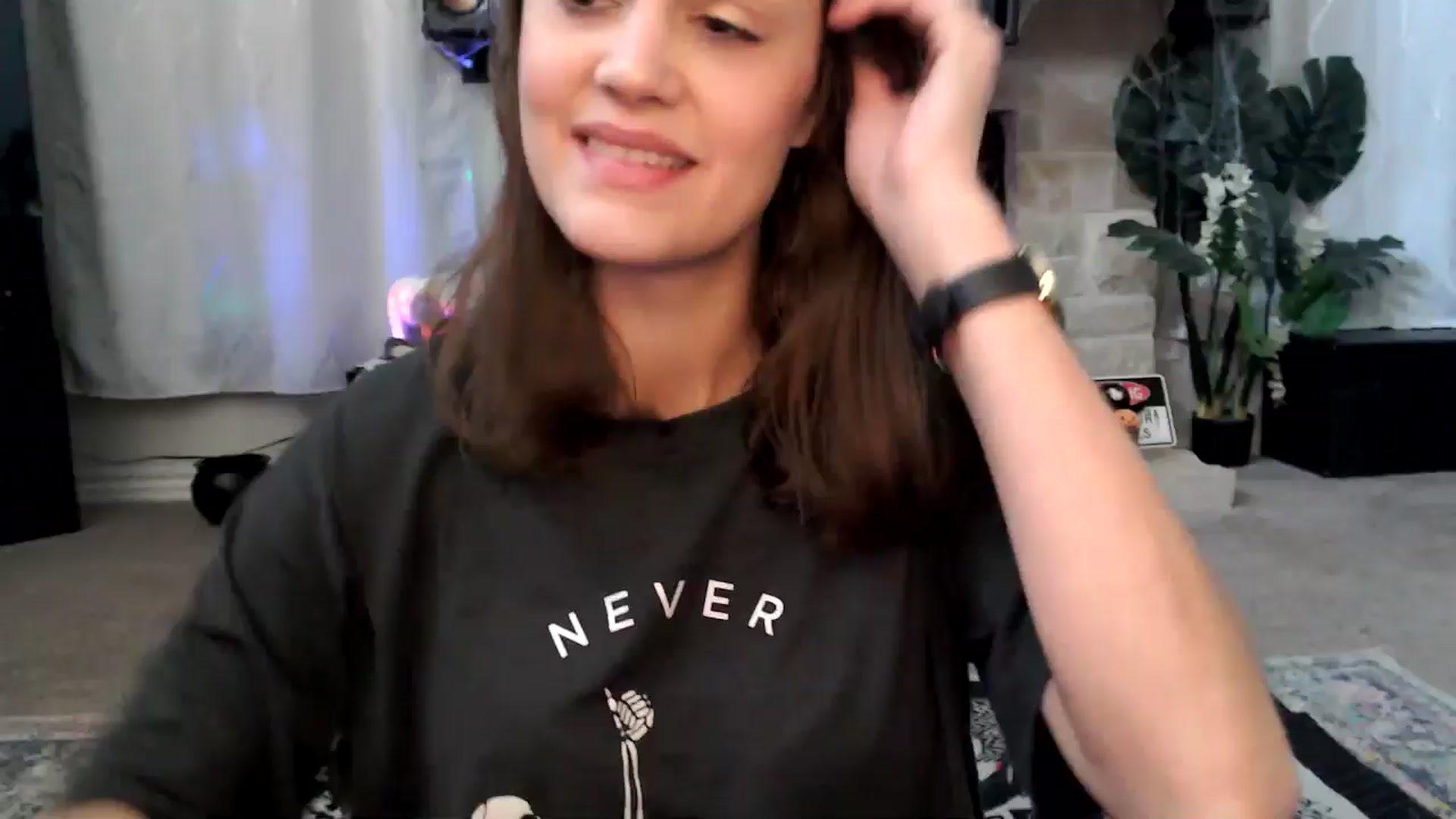 Gallery image thumbnail from HeidiKlumsy's myfreecams stream on, 10/13/2025, 22:36 image 18 of 20